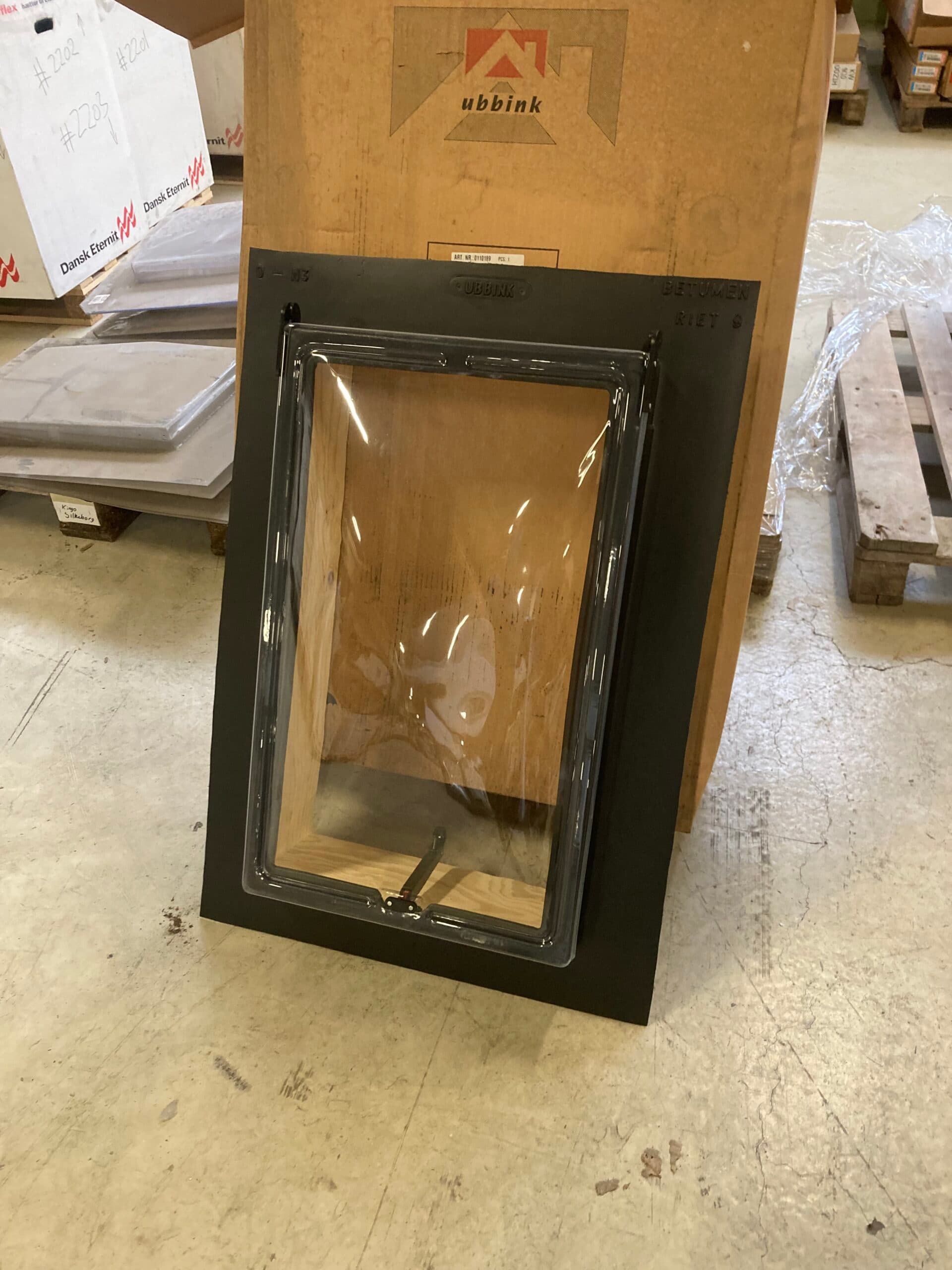 ubbink tagrums vindue med opluk 48x58cm. Skifer. Sort - 1