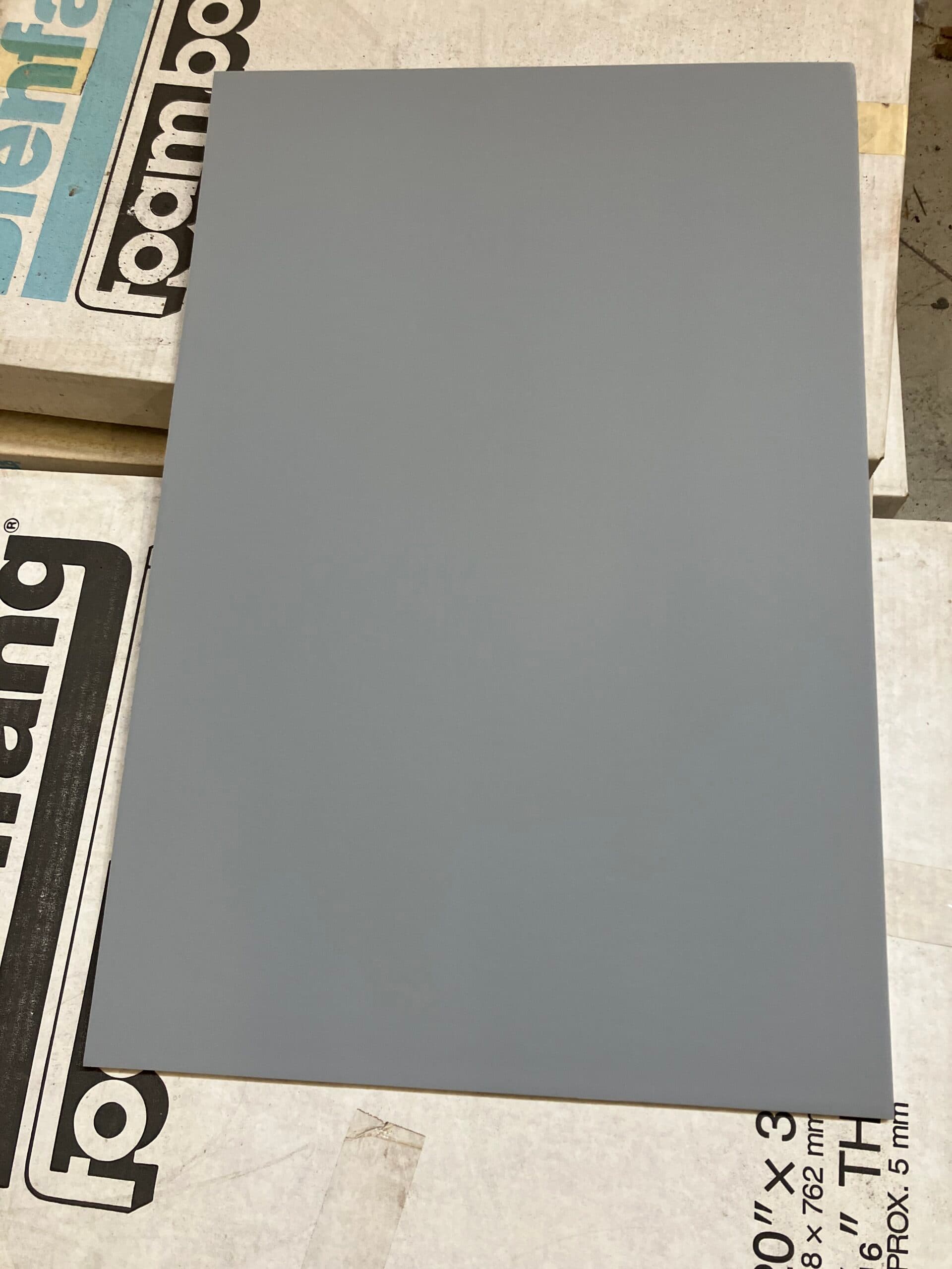 Bienfang Foamboard 5 mm Grey 50,80×76,20 cm. - 1
