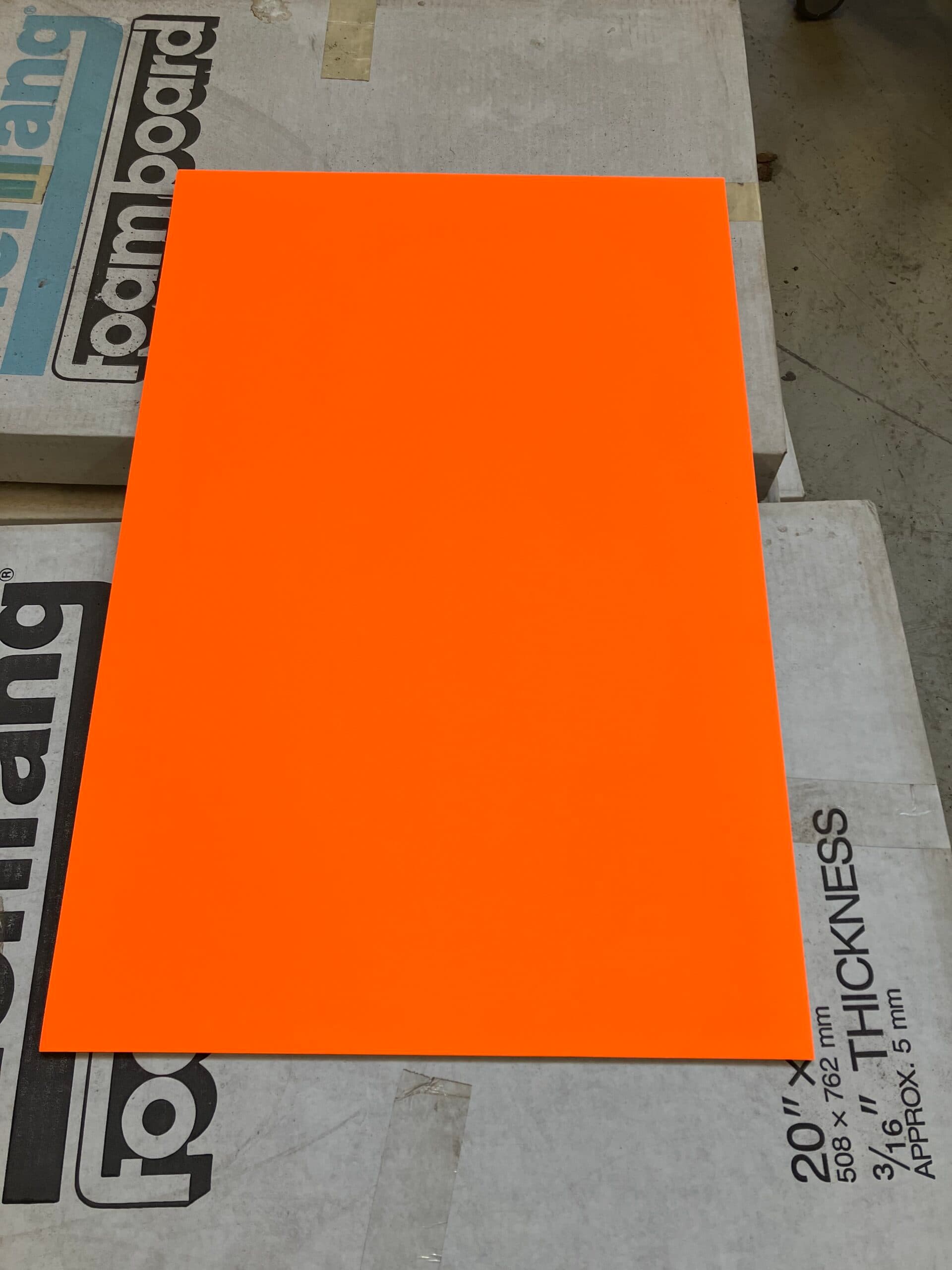 Bienfang Foamboard 5 mm Hot Orange 50,80×76,20 cm. - 1
