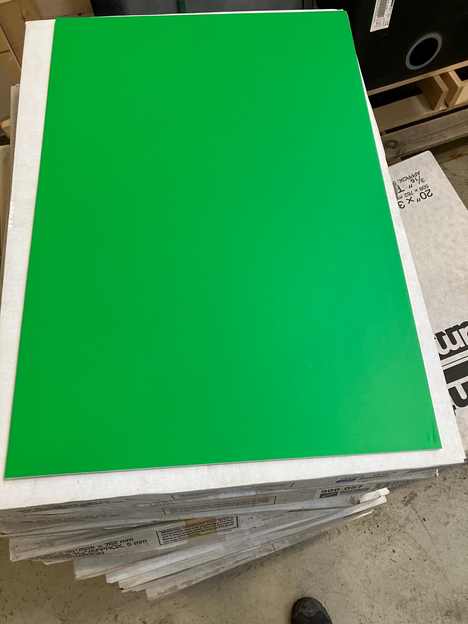 Bienfang Foamboard 5 mm Green 50,80×76,20 cm. - 1