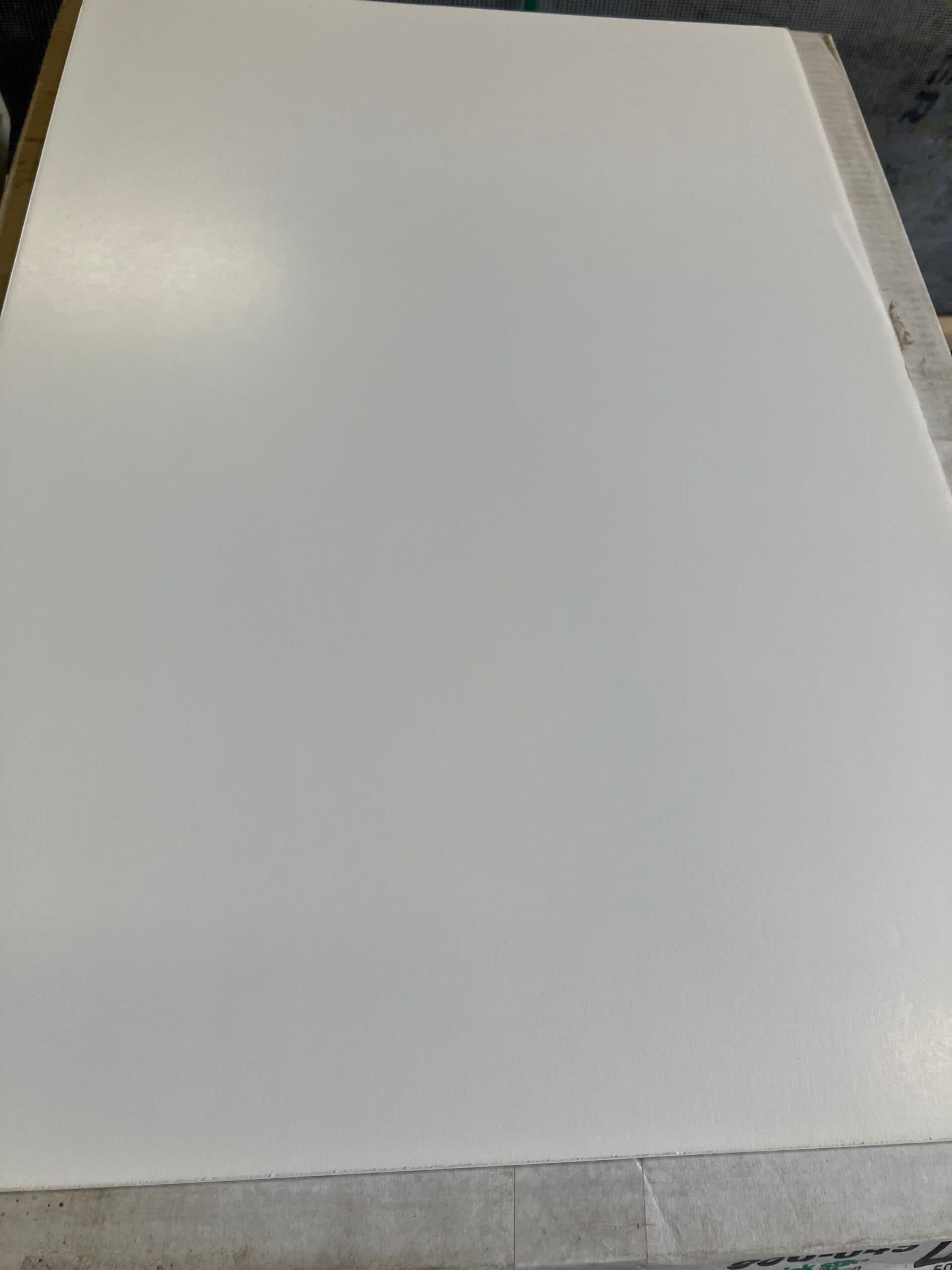 Bienfang Foamboard 5 mm Uden farve/Hvid 50,80×76,20 cm. - 1