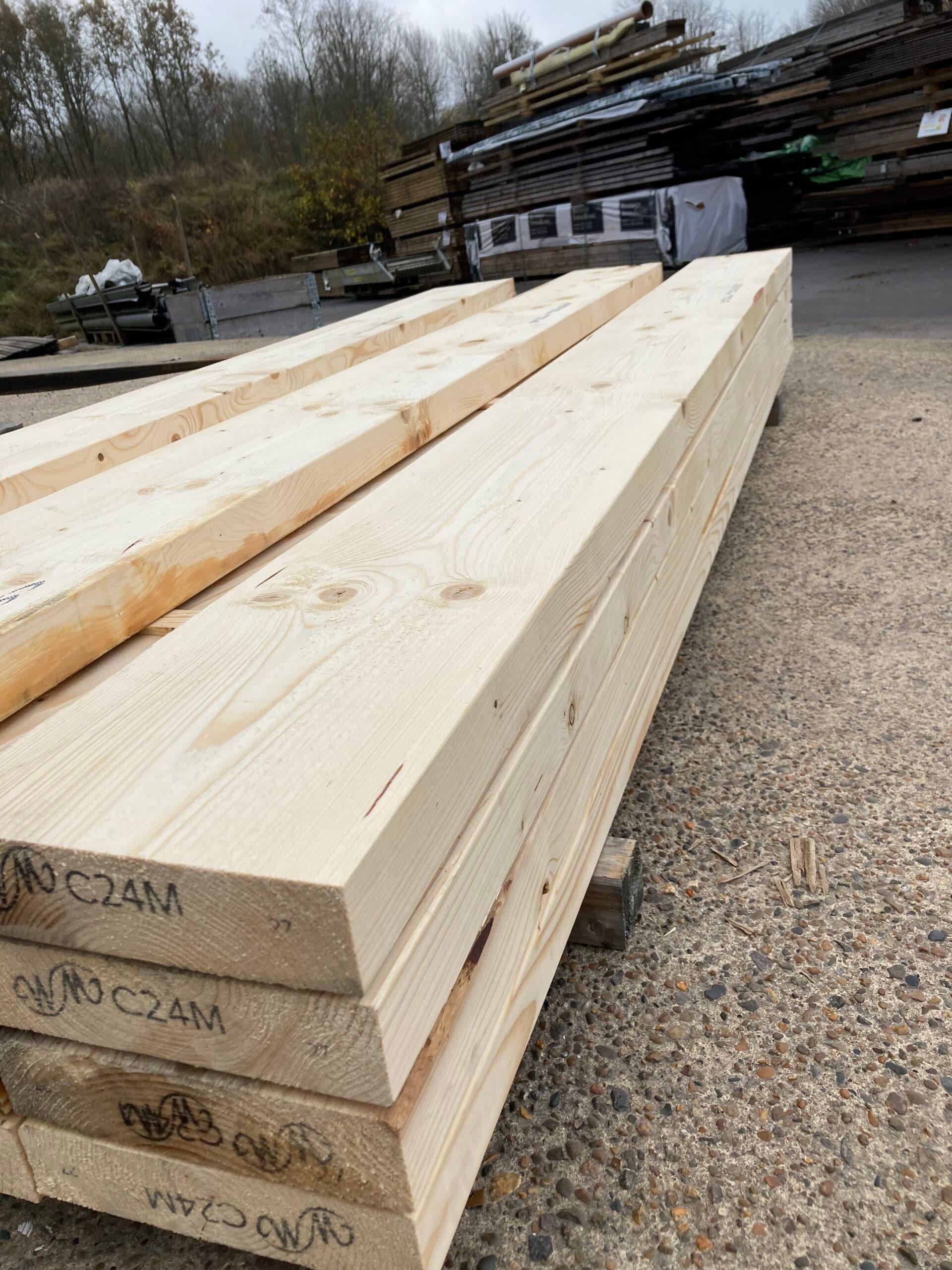 60x245mm. C24 spærtræ. 2700mm. 61,25kr pr Lbm.