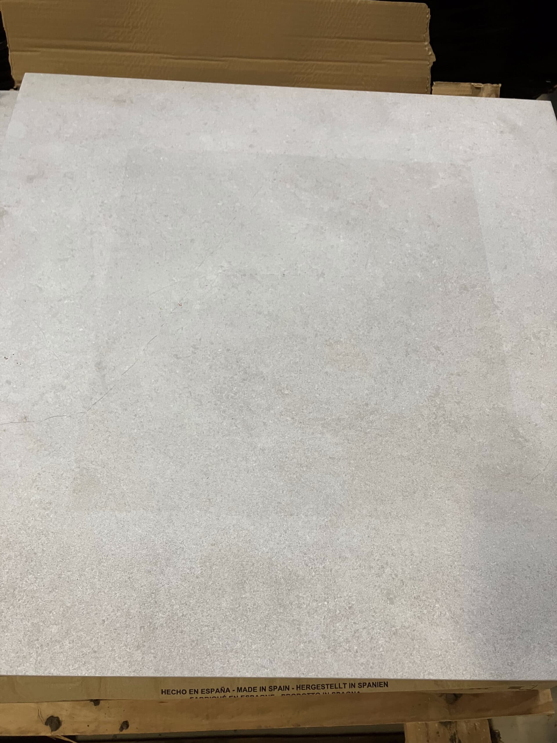 Uglaseret keramisk klinke til gulv og væg. 60×60 cm. - 1