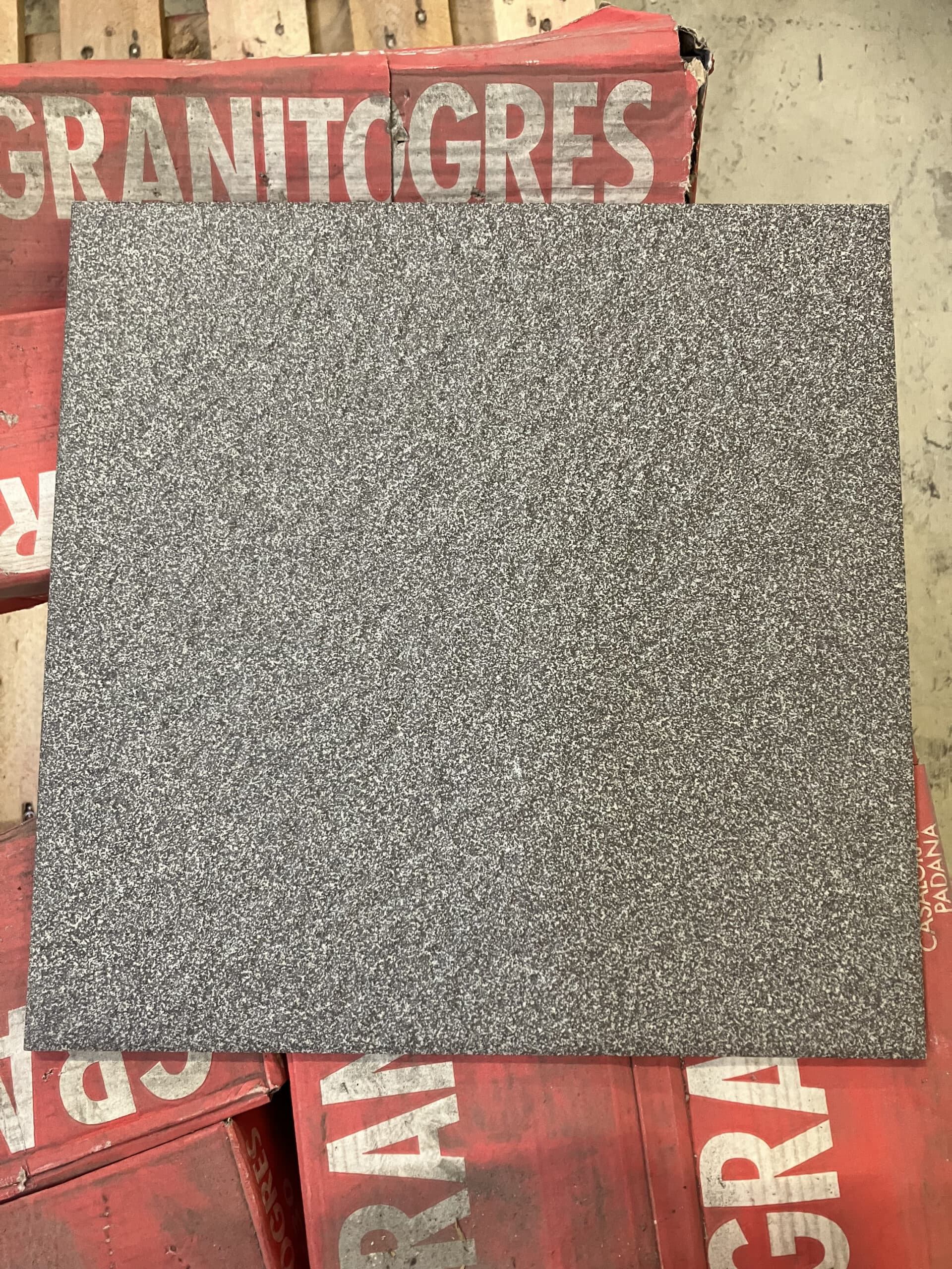 Uglaseret keramisk klinke til gulv og væg. 30×30 cm. - 1