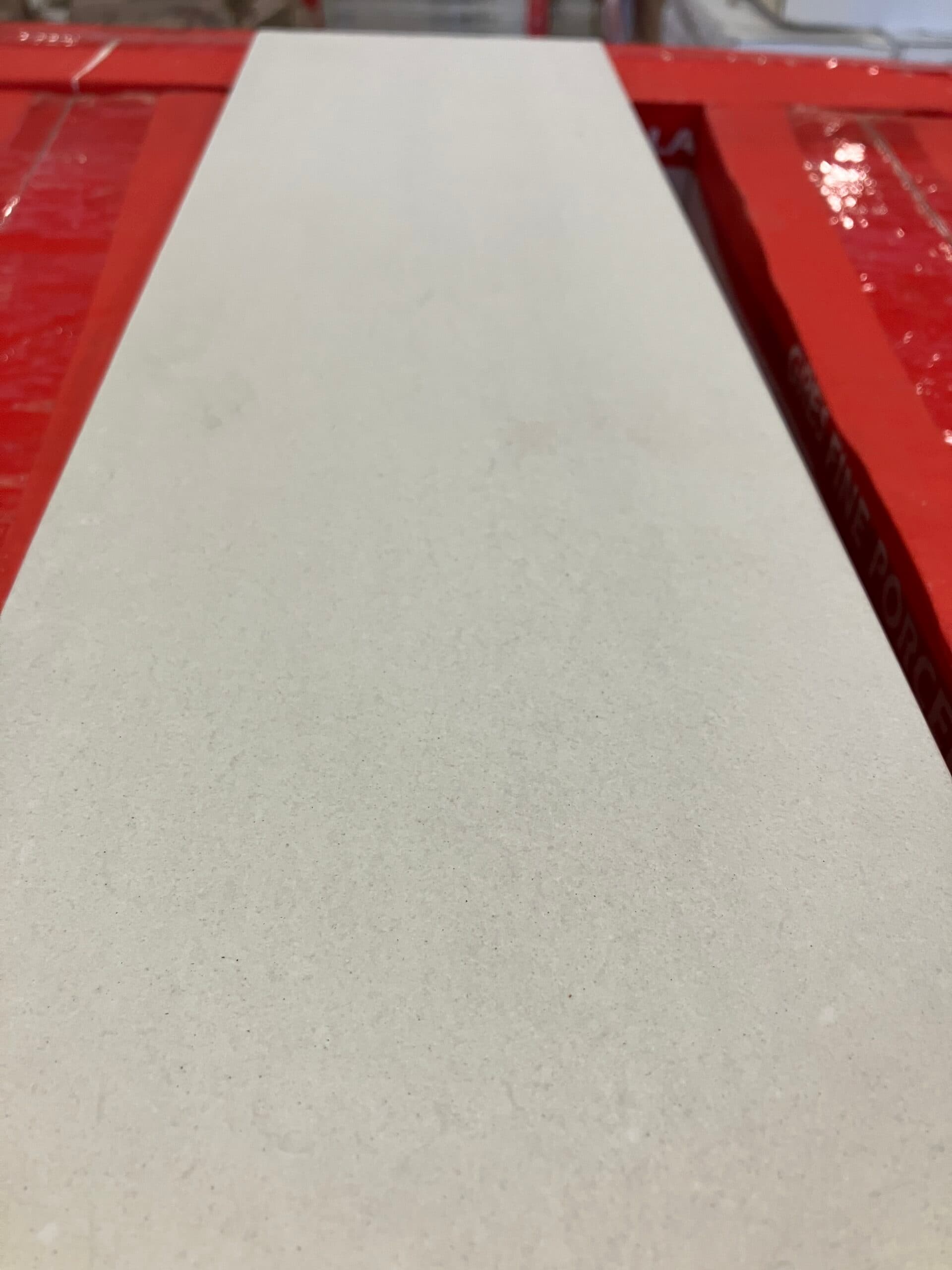 Uglaseret keramisk klinke til gulv og væg. 15×60 cm. - 1