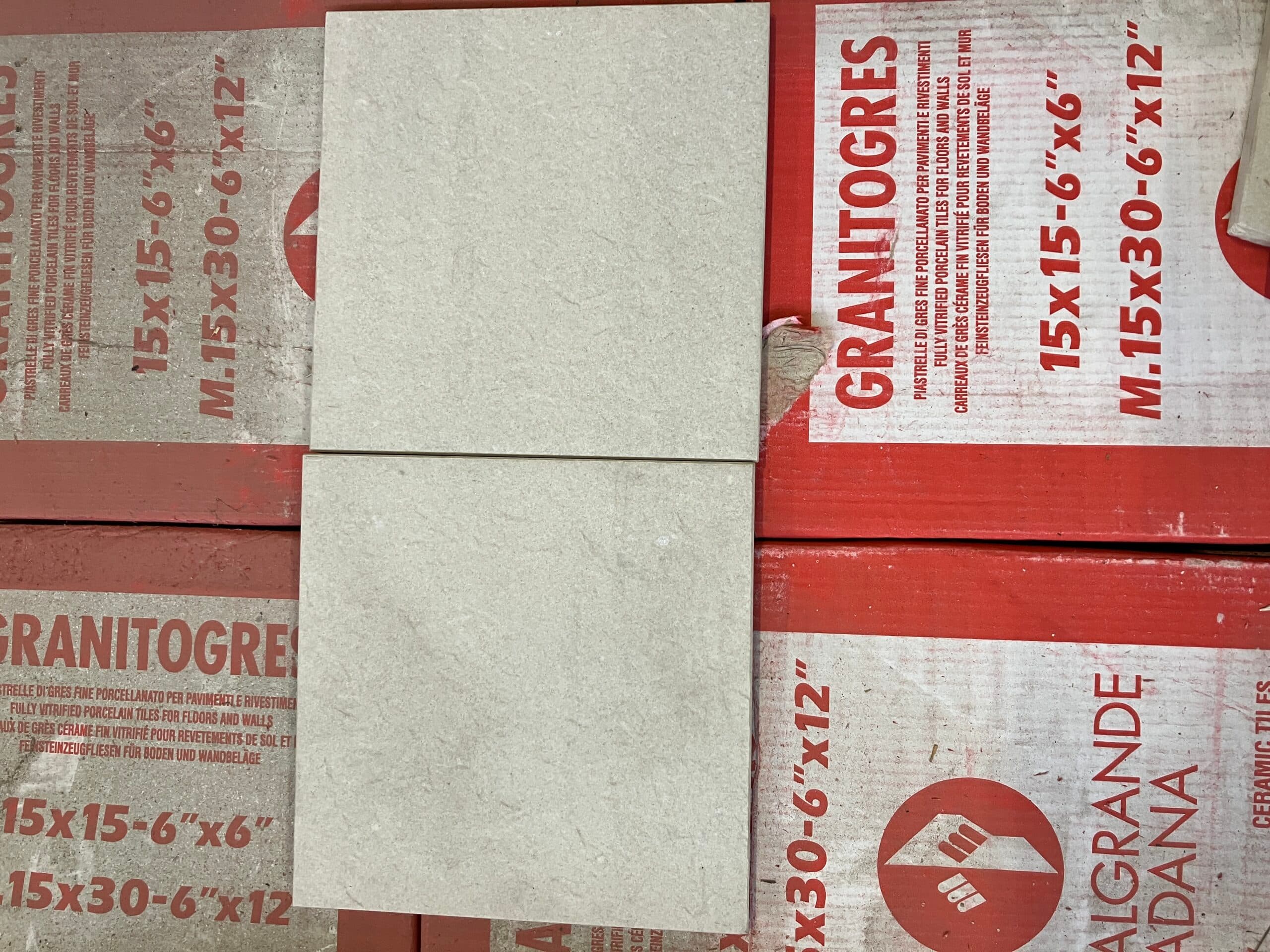 Uglaseret keramisk klinke til gulv og væg 15×15 cm. - 1