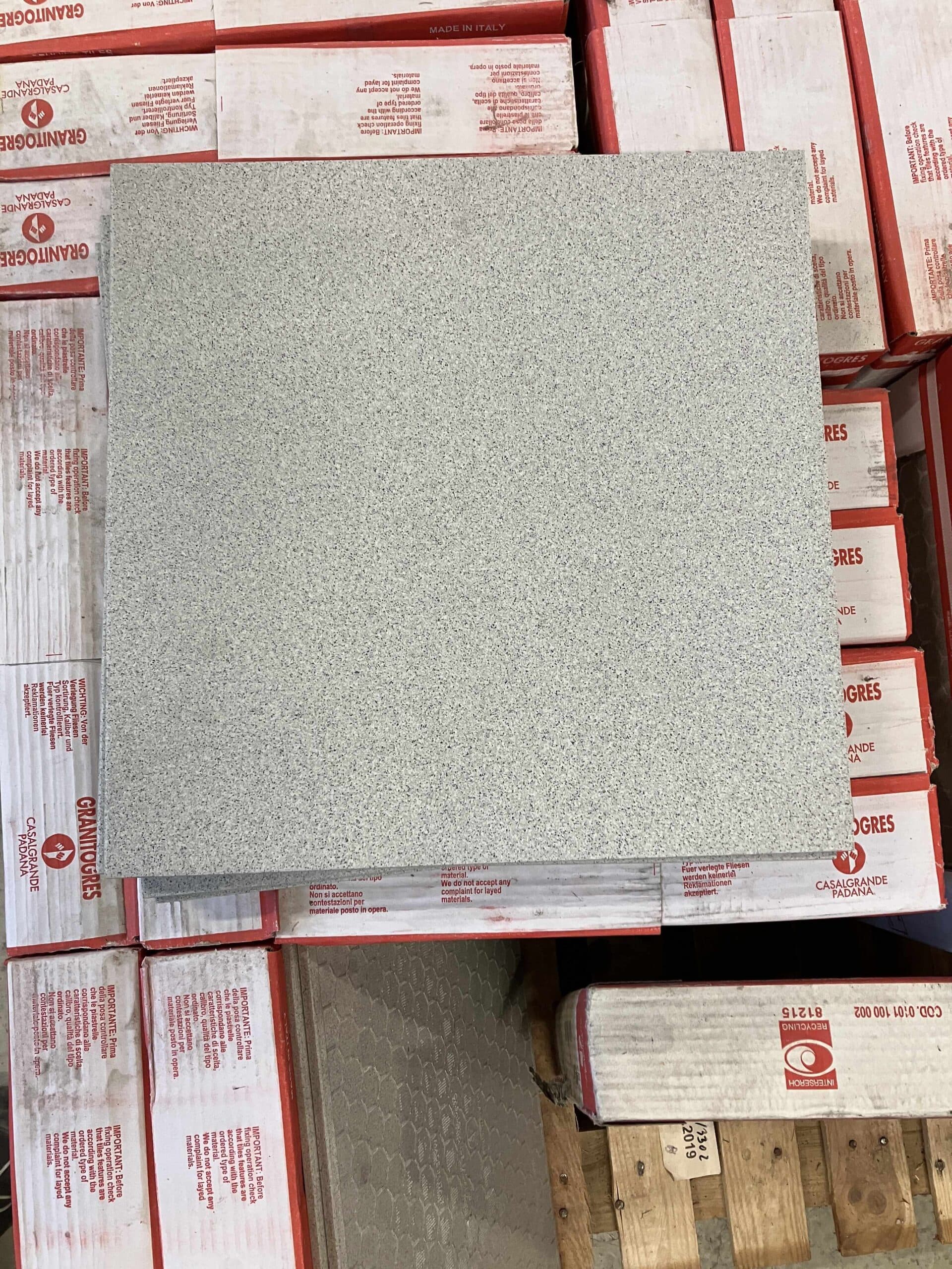 Uglaseret keramisk klinke til gulv og væg. 40×40 cm. - 1