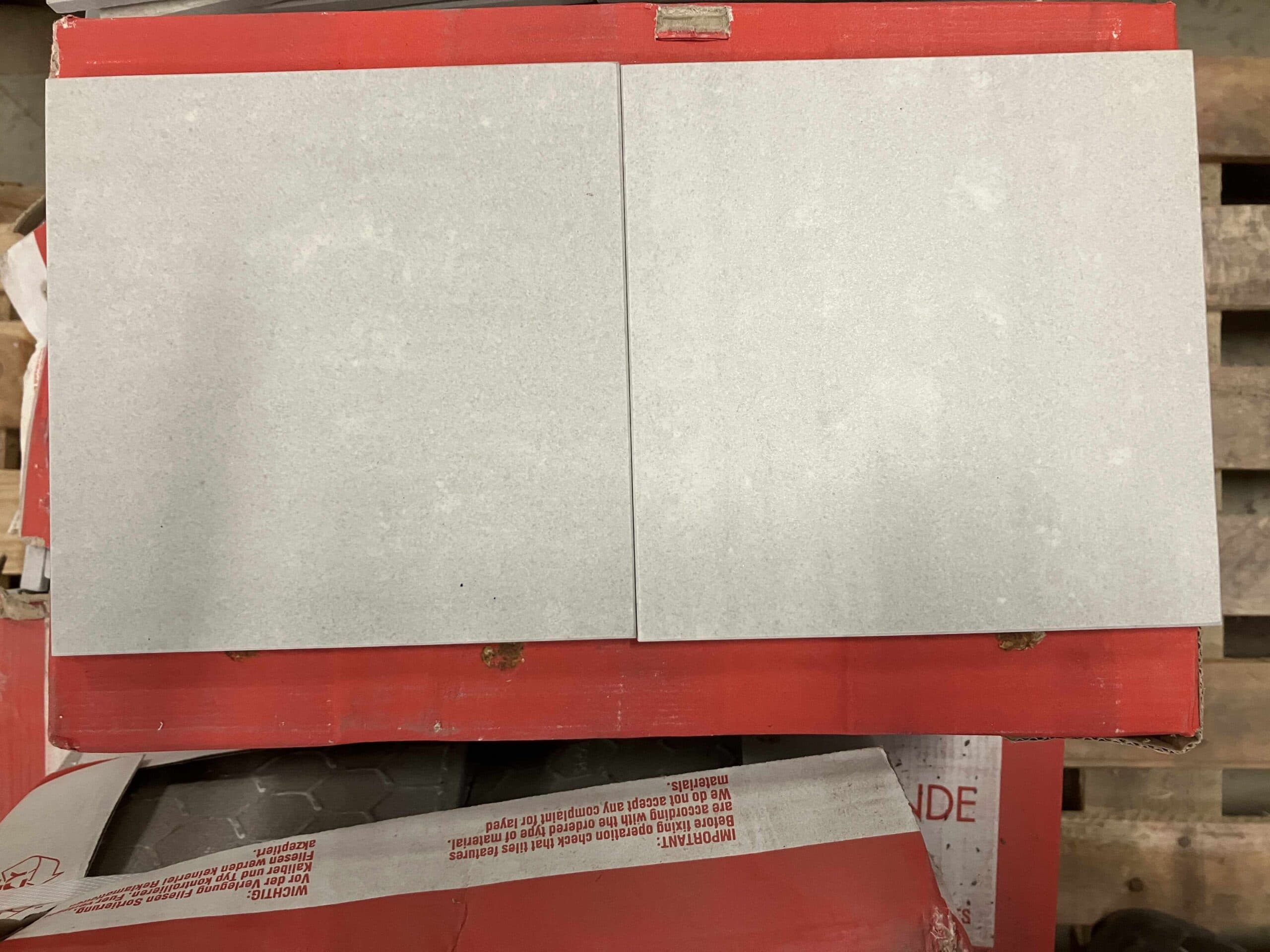 Uglaseret keramisk klinke til gulv og væg. 15×15 cm. - 1