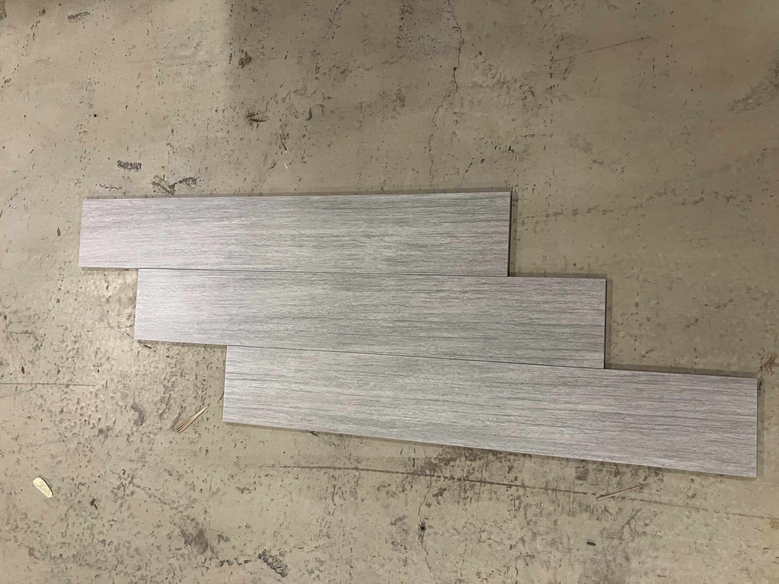 Glaseret keramisk klinke til gulv og væg. 15×90 cm. - 1