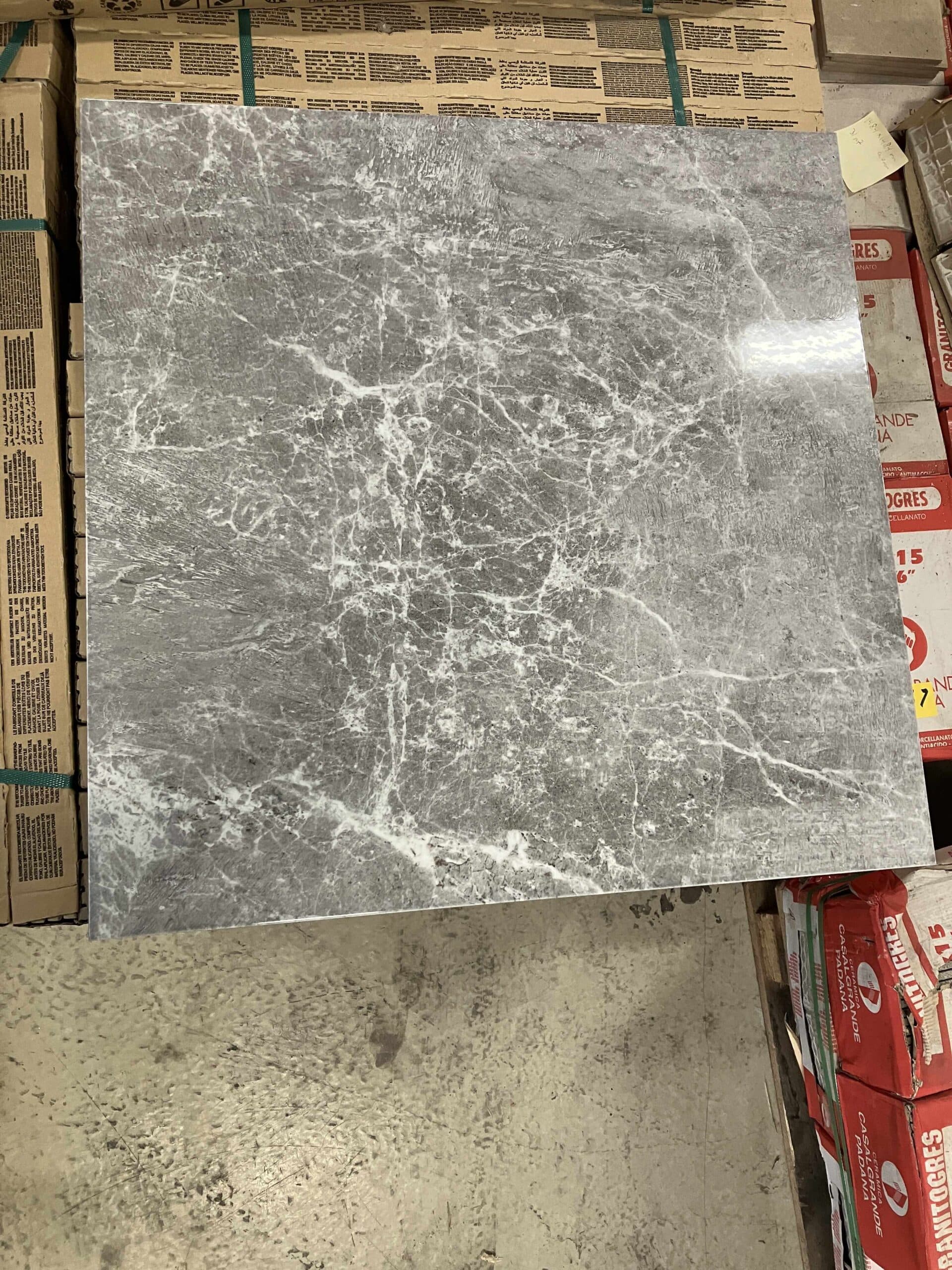 Glaseret keramisk klinke til gulv og væg. 60×60 cm. - 1