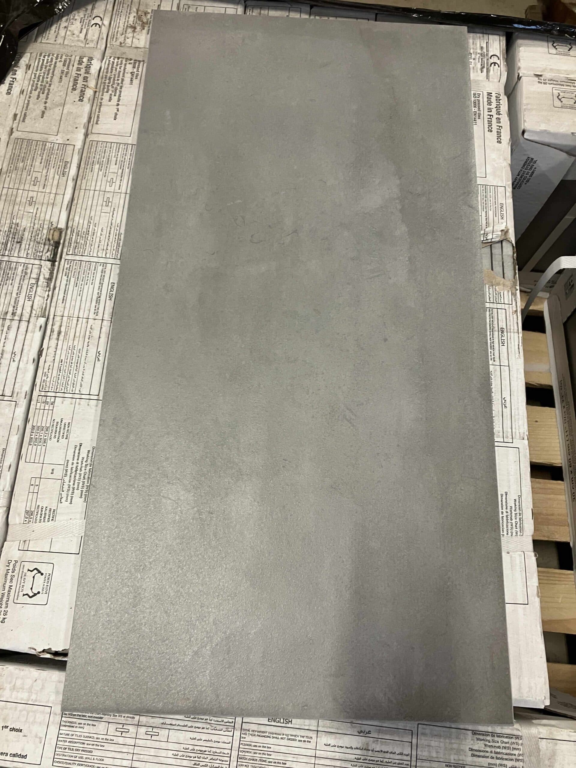 Uglaseret keramisk klinke til gulv og væg. 30×60 cm. - 1