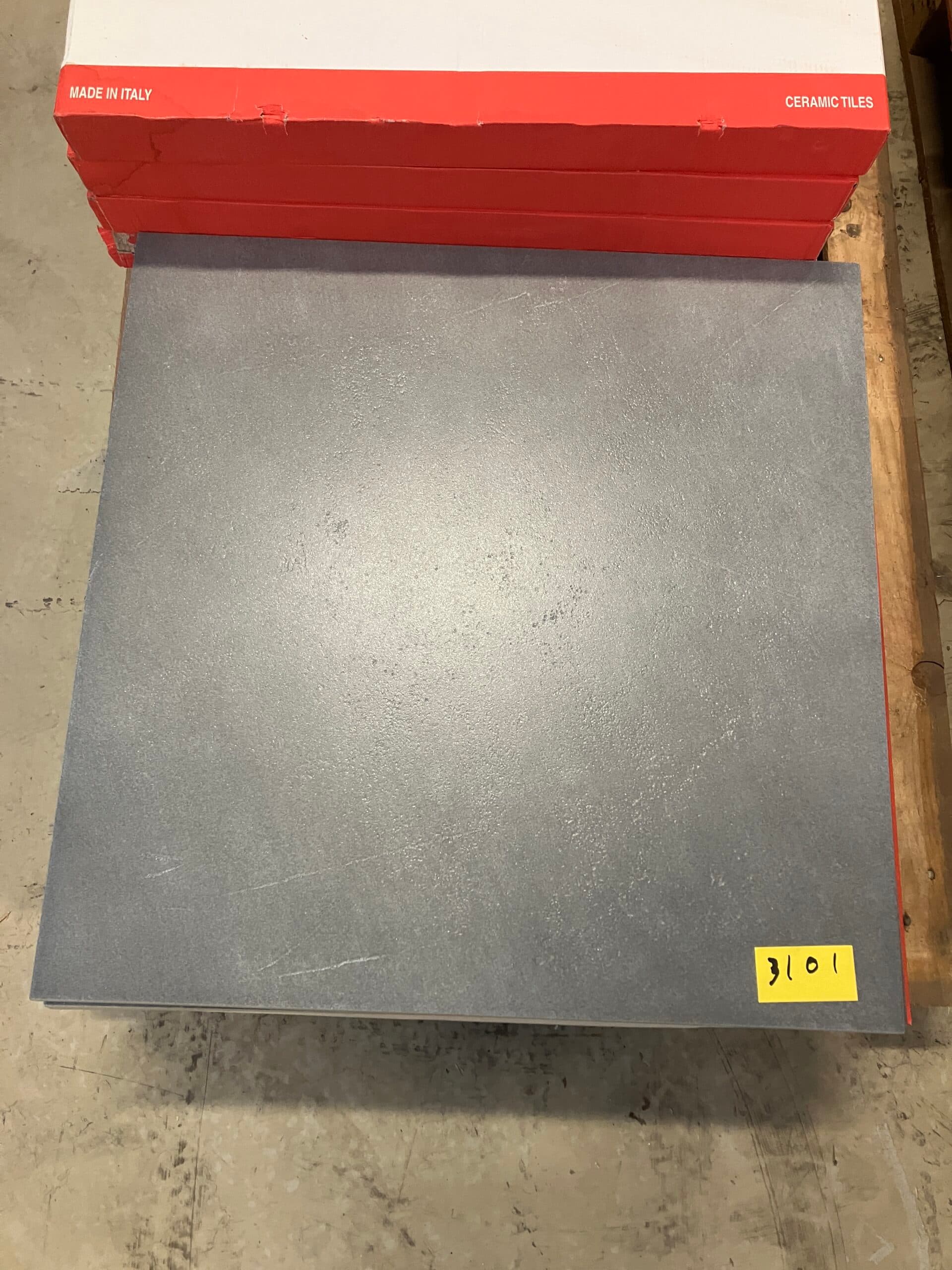 Uglaseret keramisk klinke til gulv og væg. 60×60 cm. - 1