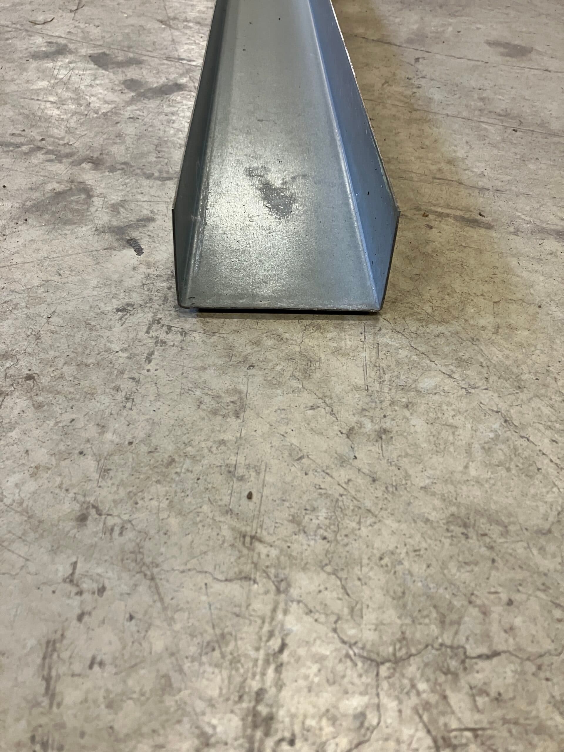 Lindab KSK 95 3600 Galv S250 U-profil. Gipsstål. 21 kr. pr meter