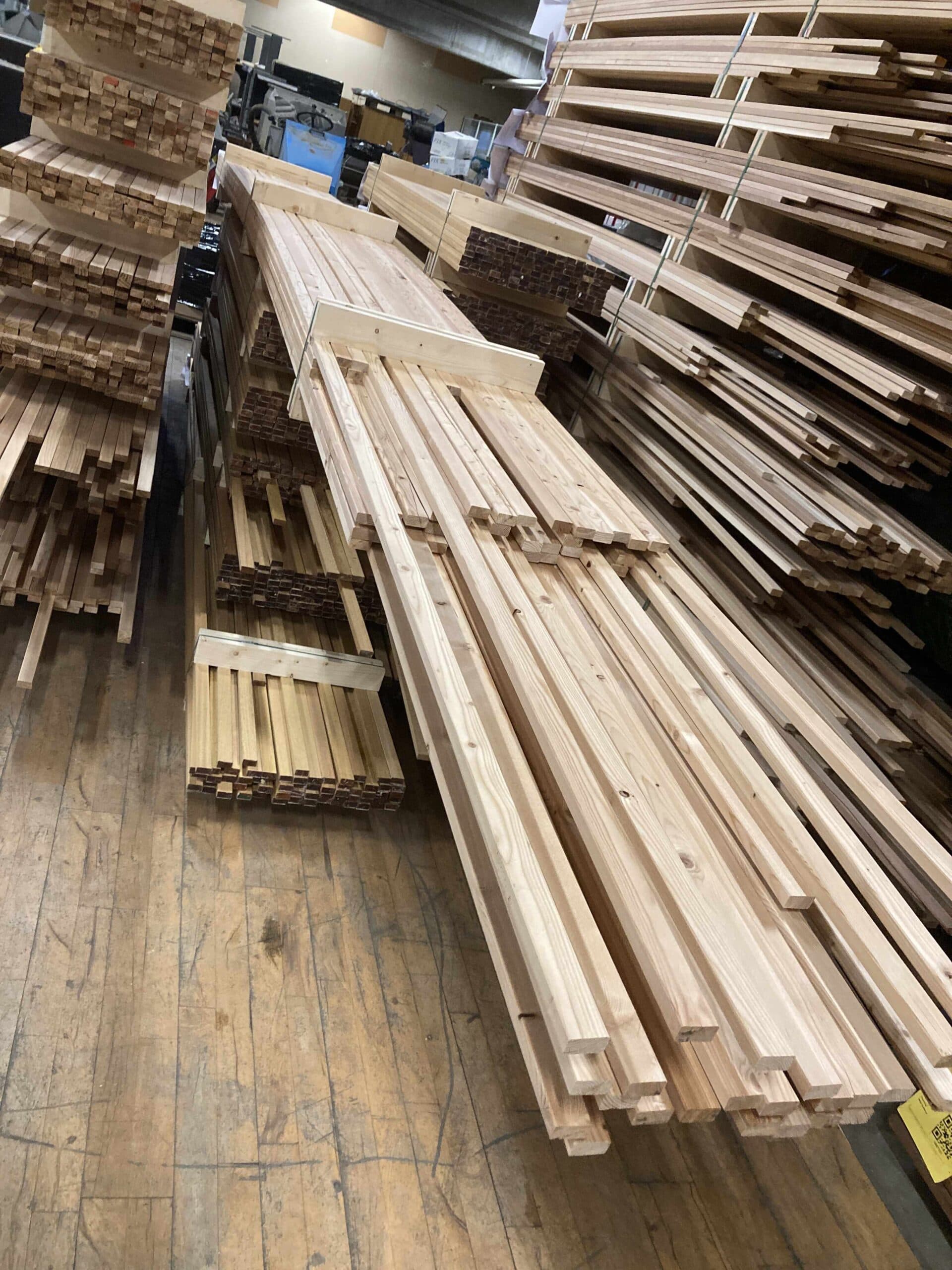 Canadisk Lærk 17x32mm. Liste 20kr/Lbm. - 1