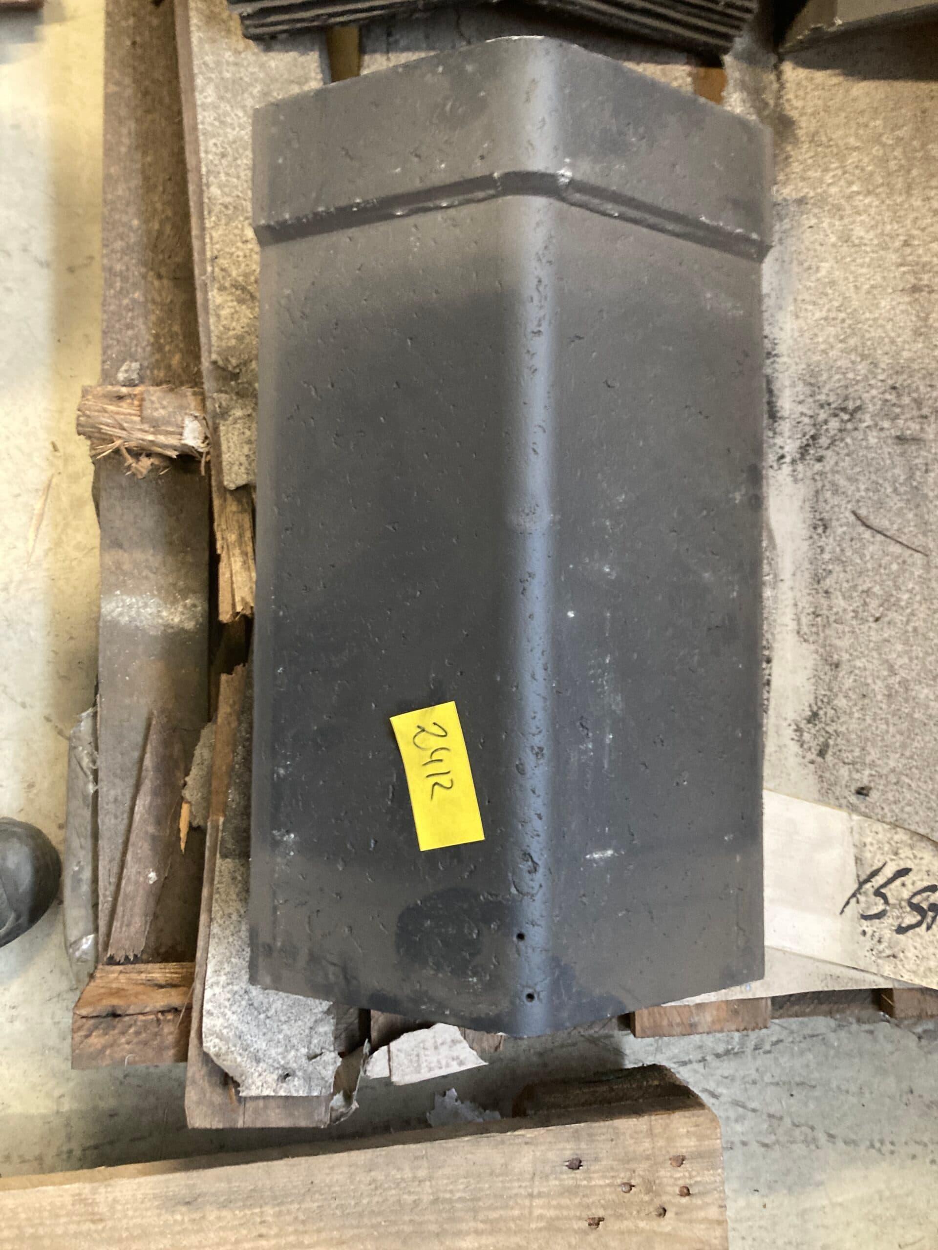 Vinkel plade beton 17x17x49cm 27,5-30° - 1