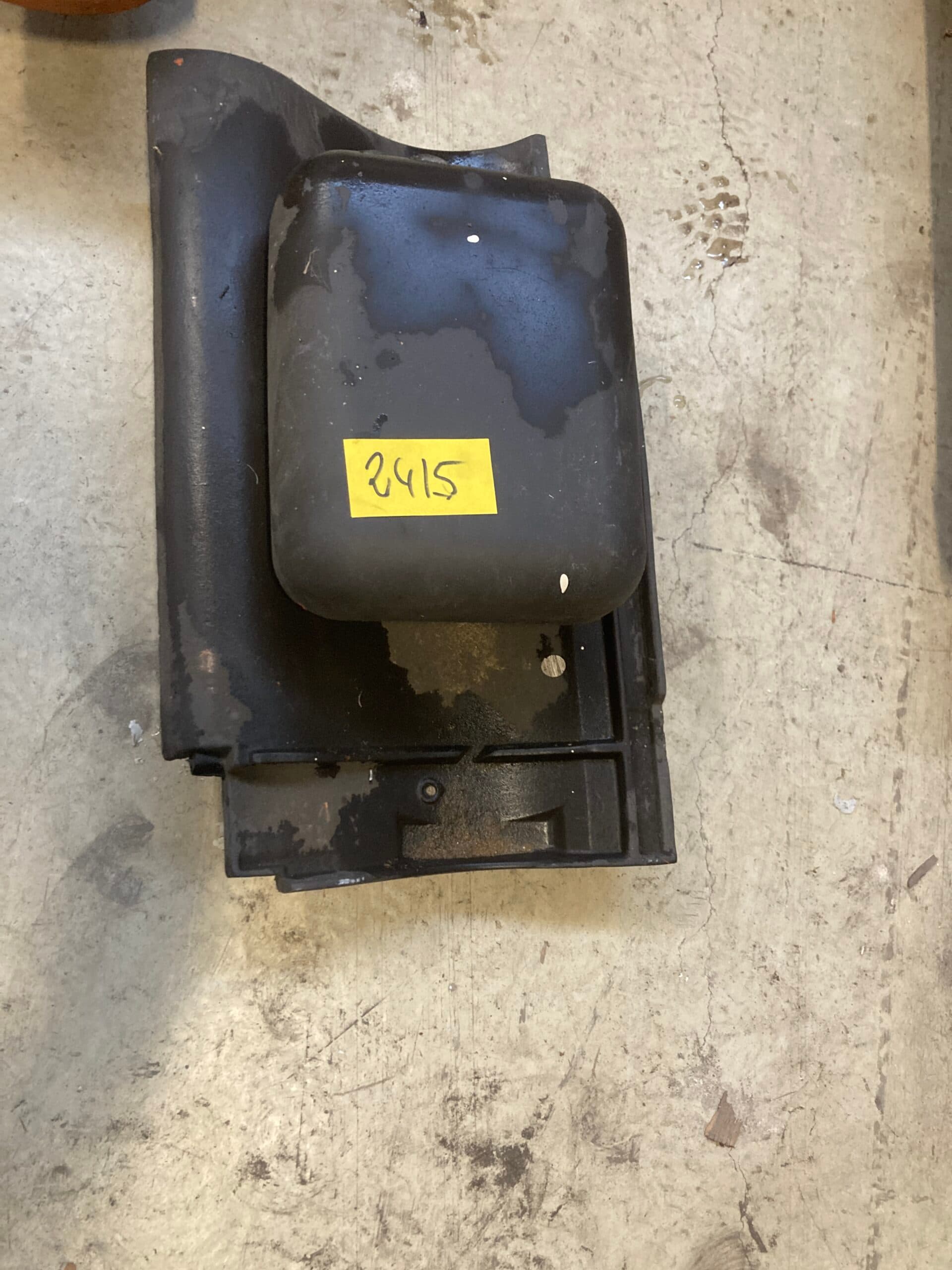 Udluftnings hætte teglsten, mat sort. - 1