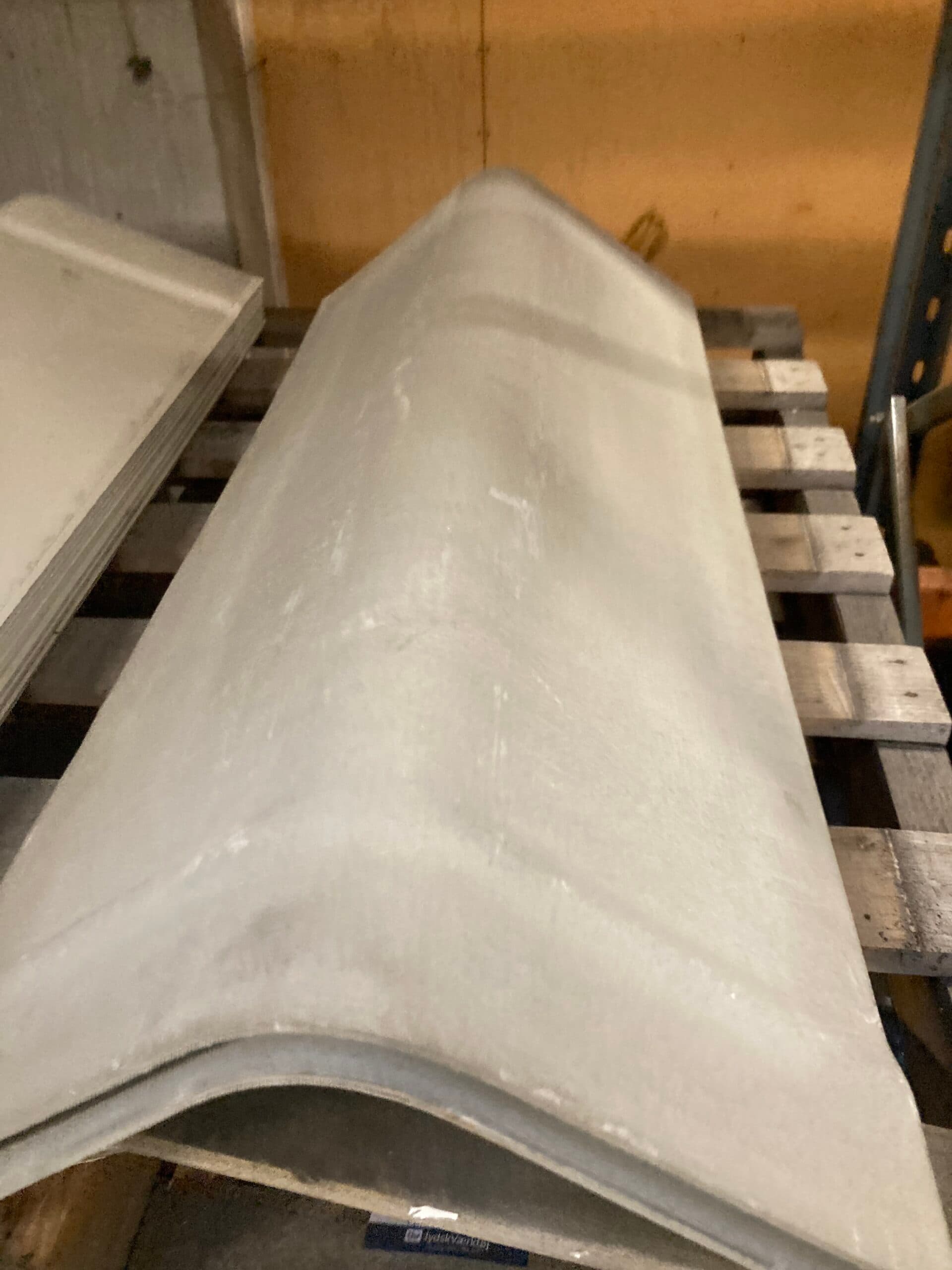 Rygnings plade, eternit, grå. 30x30x119cm - 1