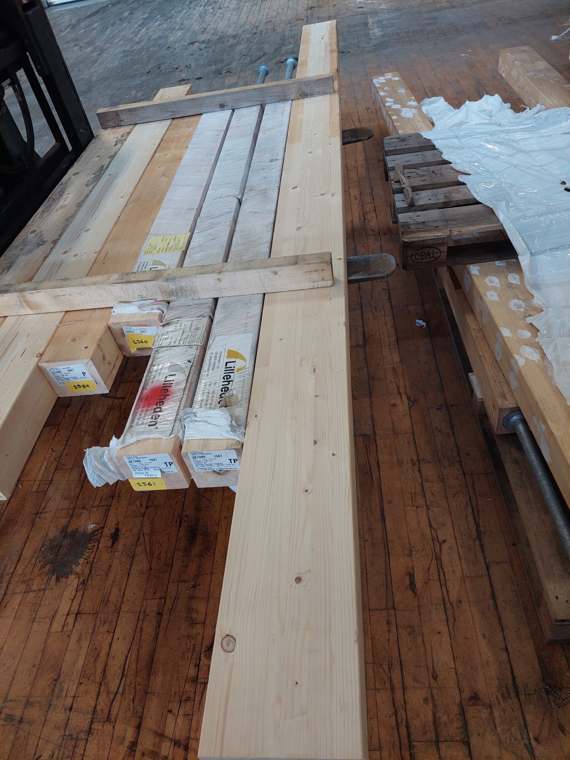 Limtræsbjælke 3723x115x200 mm - 1