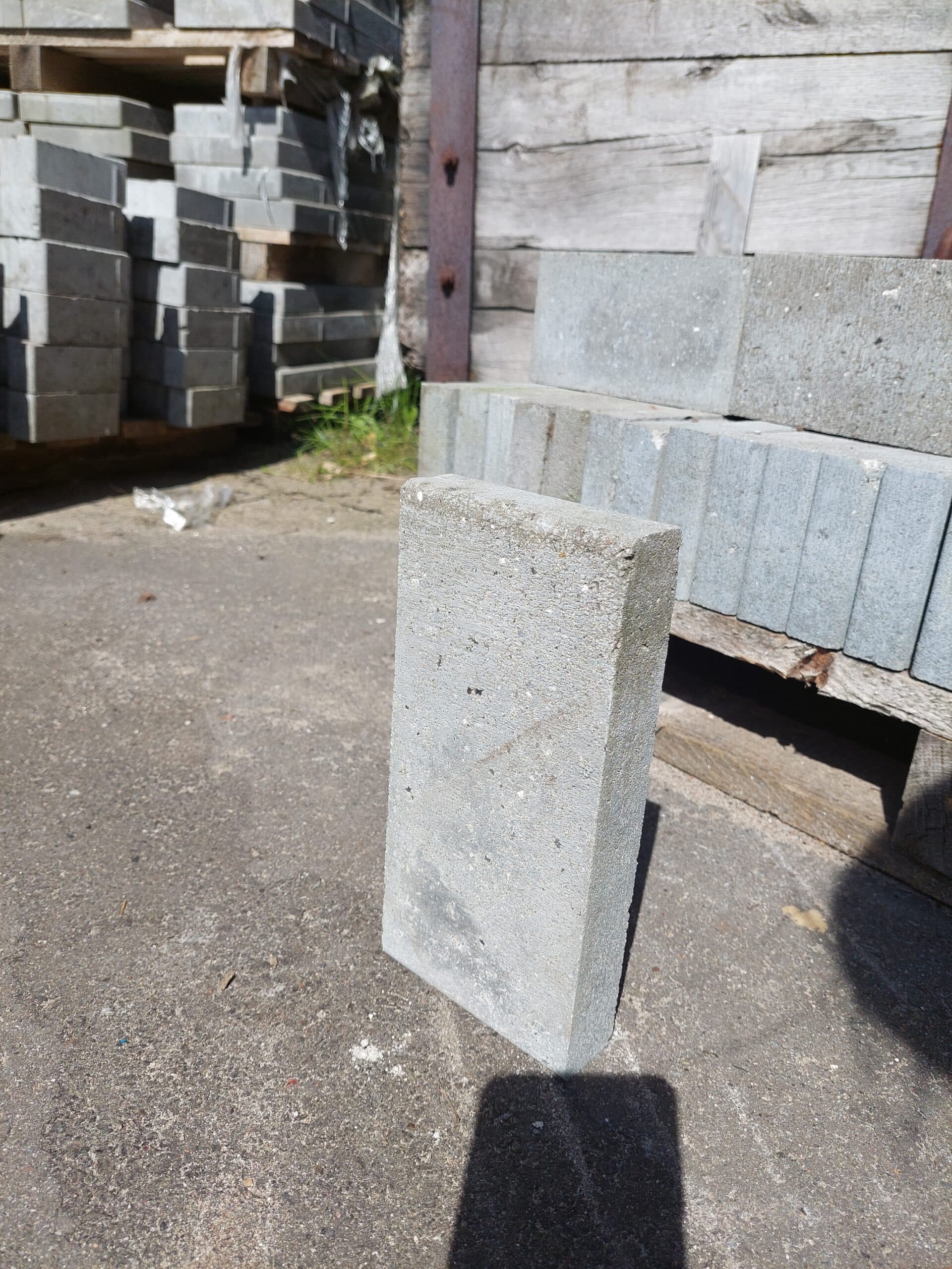 Plænekantsten, grå 110x35x230 mm - 1