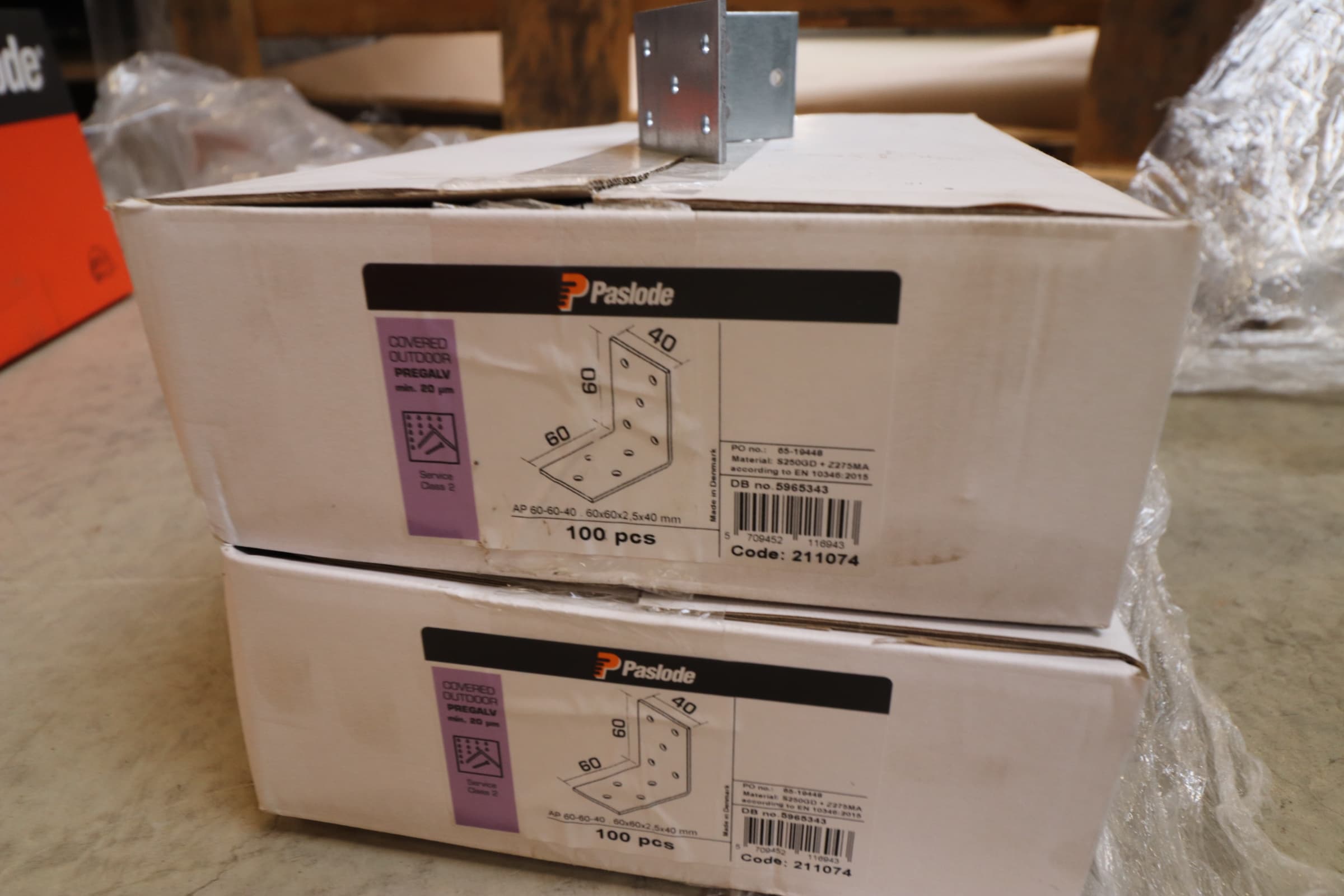 Paslode hulpladevinkel AP60-60-40 60x60x2,5×40 mm (Sælges i kasser) - 1
