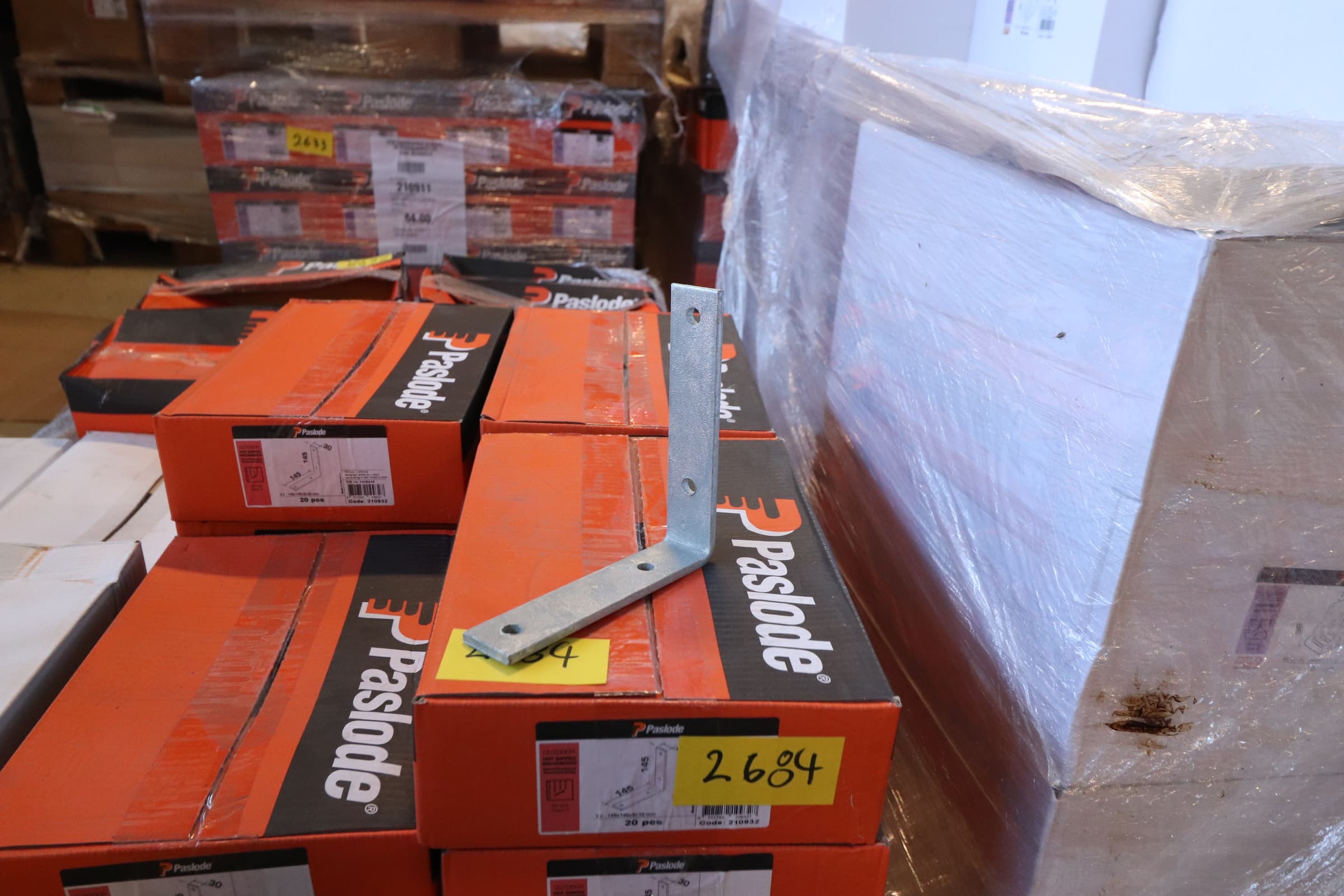 Paslode vinkelbeslag af typen VJ 145x145x5x30 mm - 1