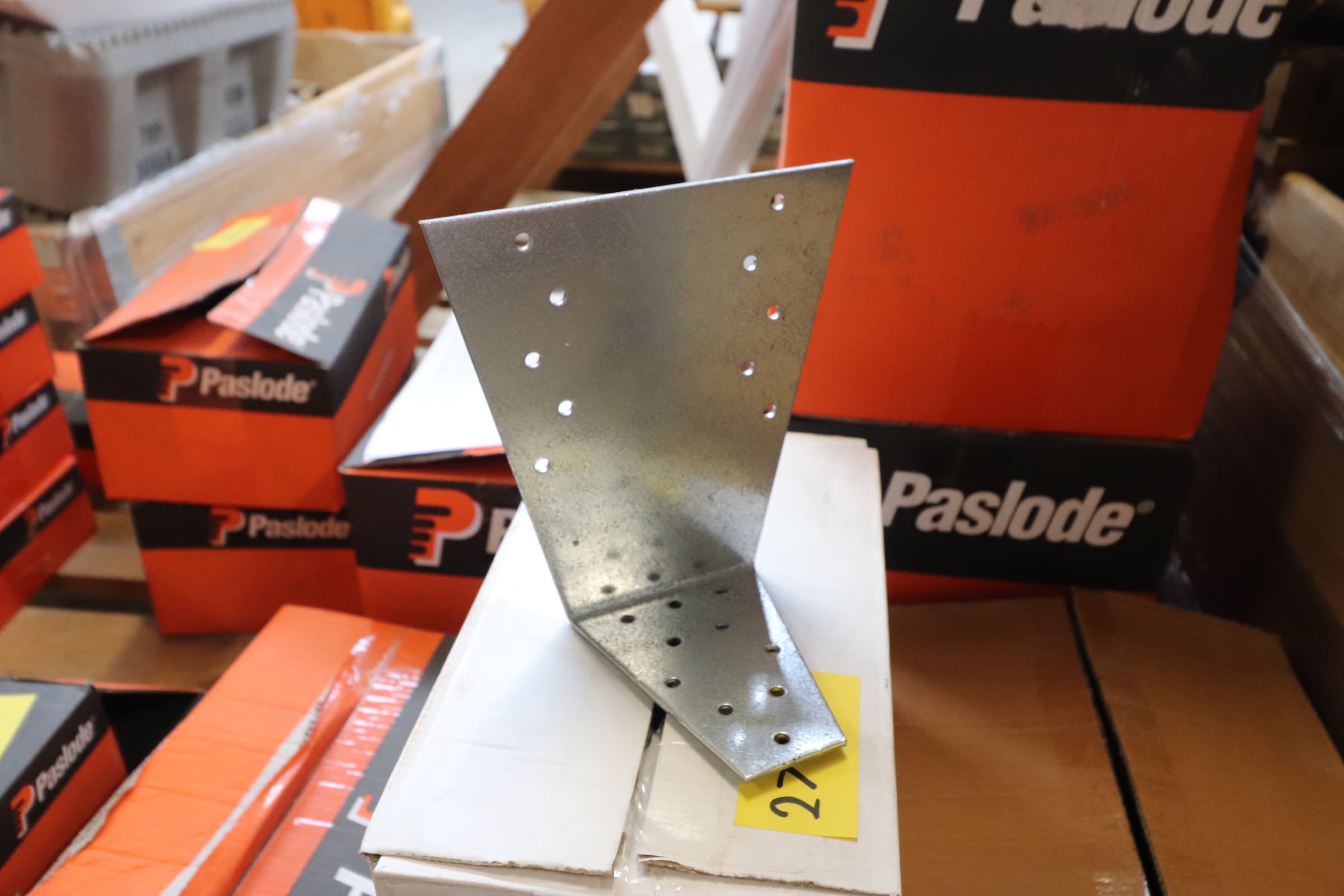 Paslode vinkelbeslag PHK 163x103x3x150 mm - 1
