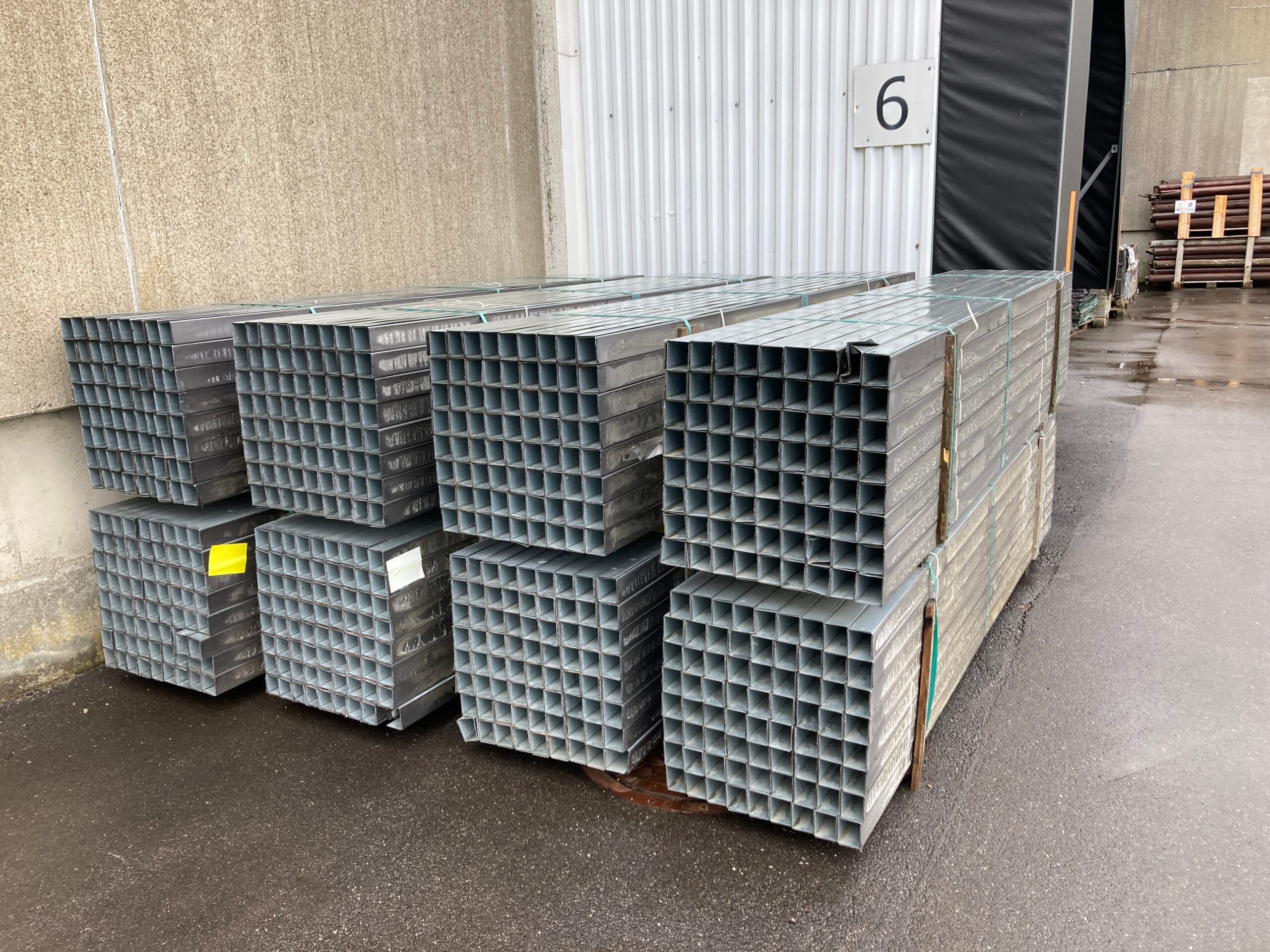 Gips filt skinne 70/58x3000mm. Pris pr. længde. - 1
