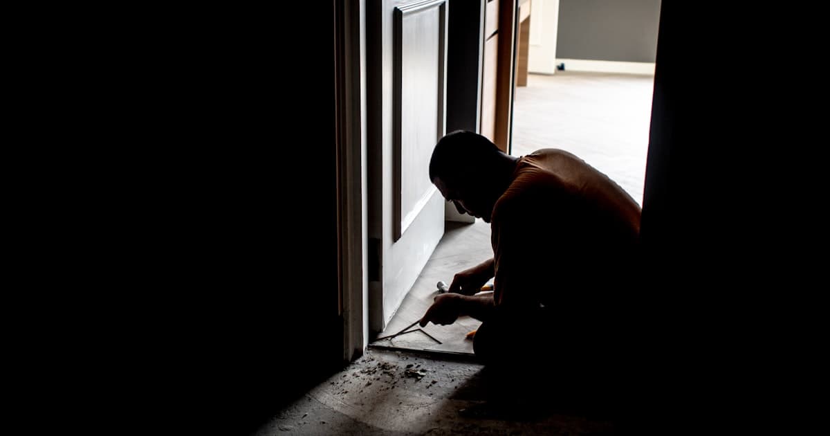 Renovér dit badeværelse med genbrugsmaterialer: En praktisk guide
