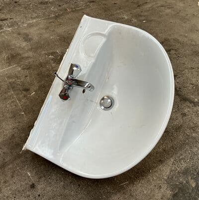 Ifö håndvask med blandingsbatteri