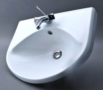 Gustavsberg håndvask med armatur