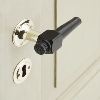 Trægreb til ny dør - spidsgreb i sortlakeret bøg