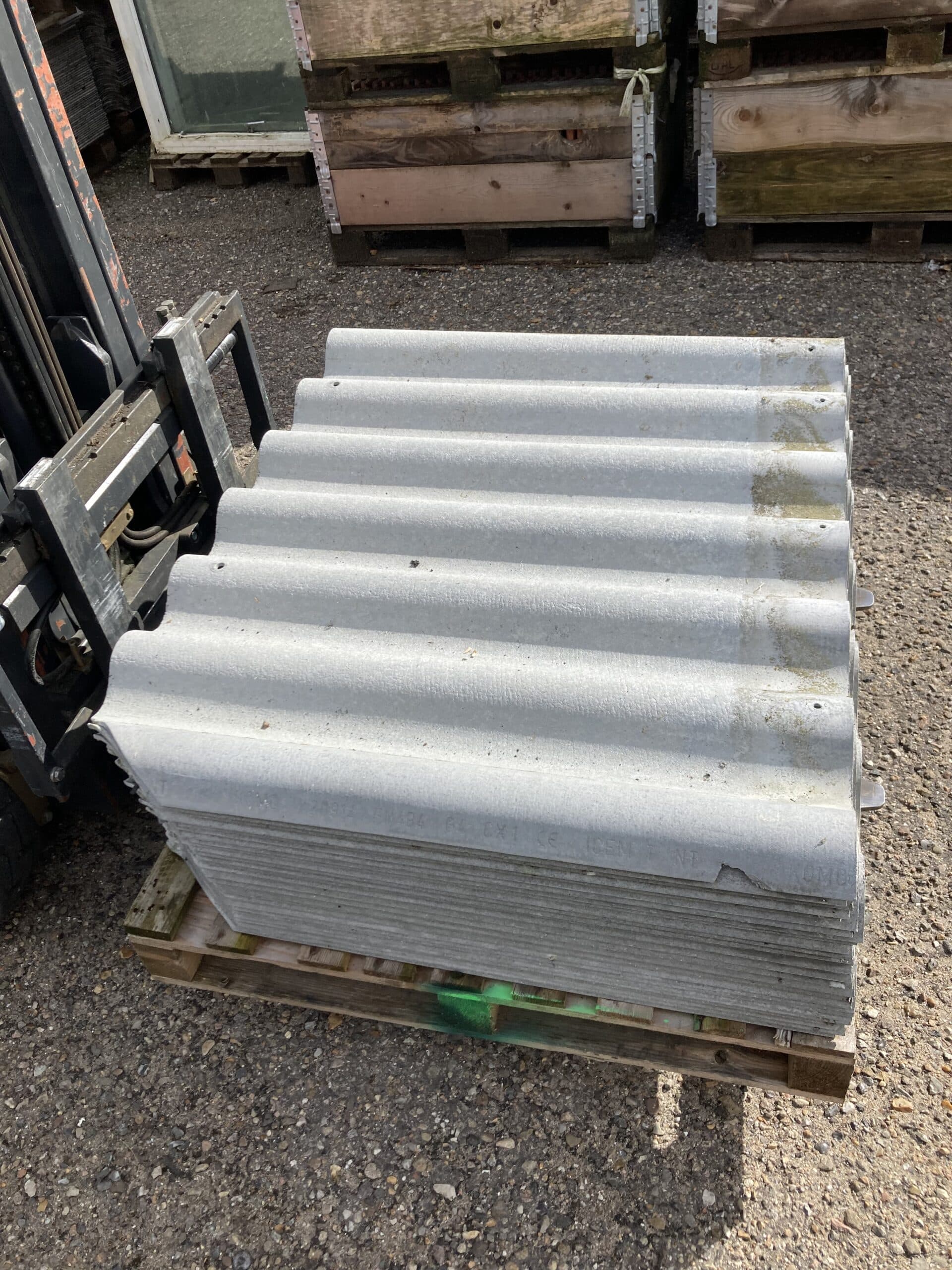 Bølgeplade ivarcem700T 1168x970mm Rengjorte. - 1