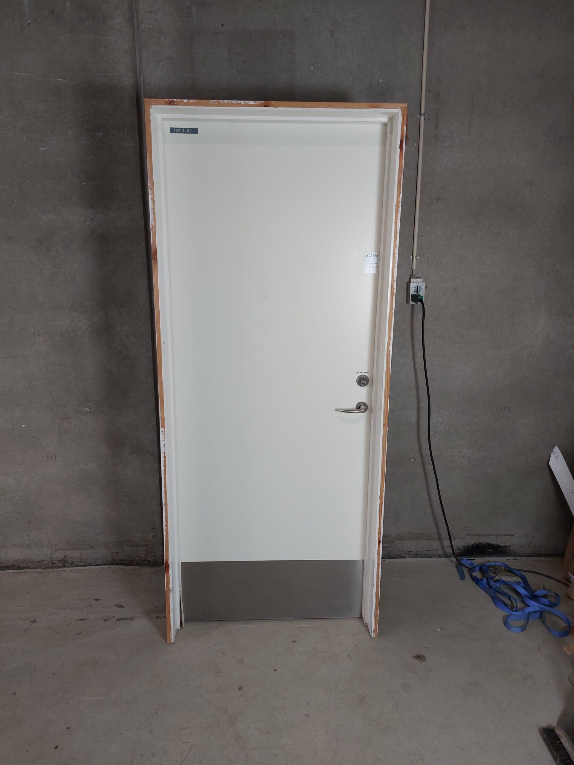 Branddør BD-30 89x209cm