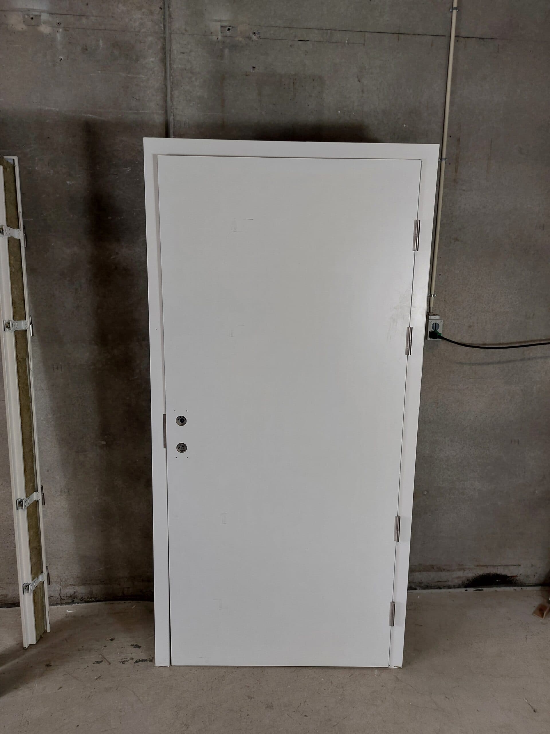 Indvendig lyddør dB-40 i stålkarm 10×21/99,3×209,8cm