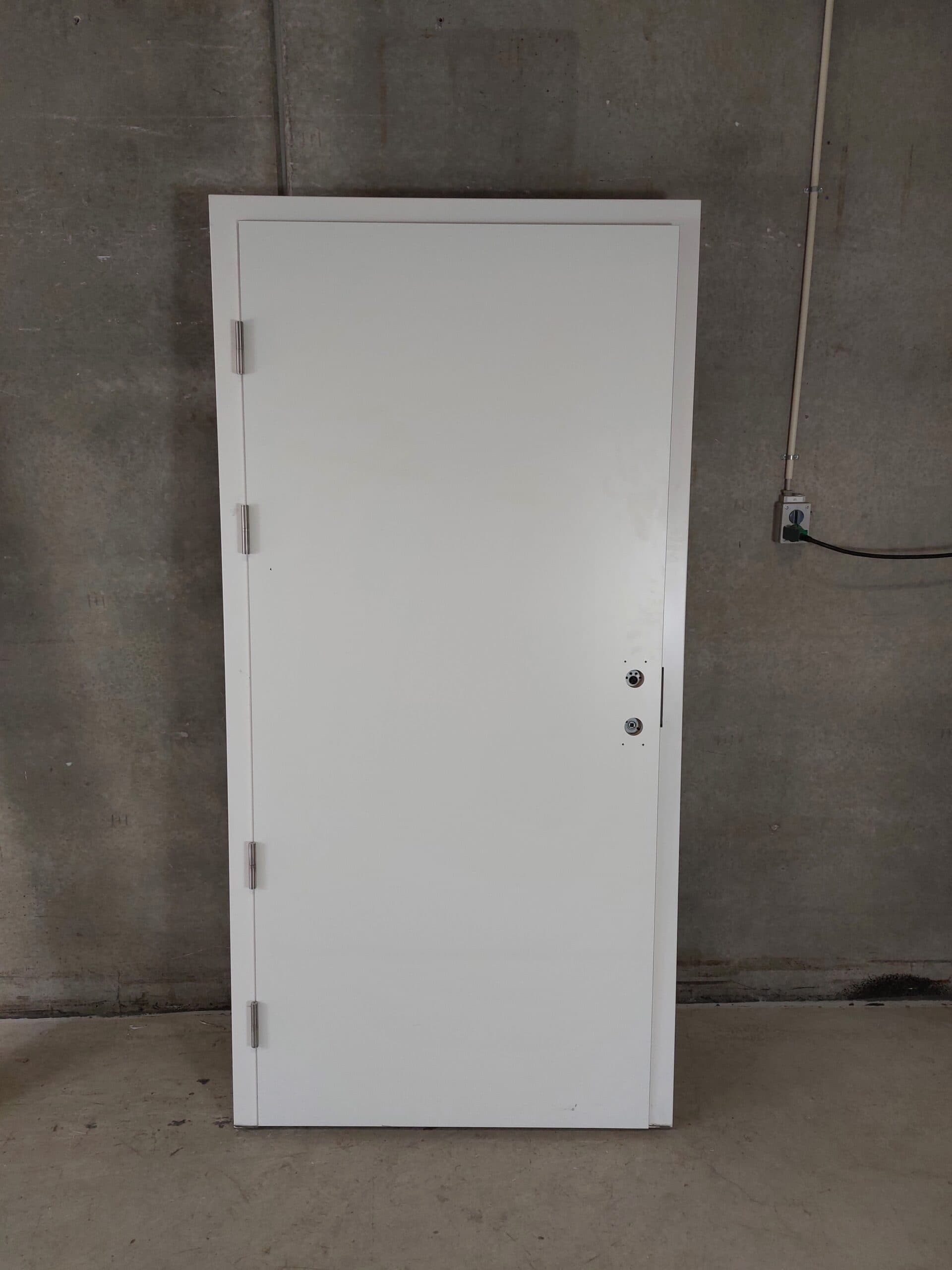 Indvendig lyddør dB-40 i stålkarm 10×21/99,3×209,8cm