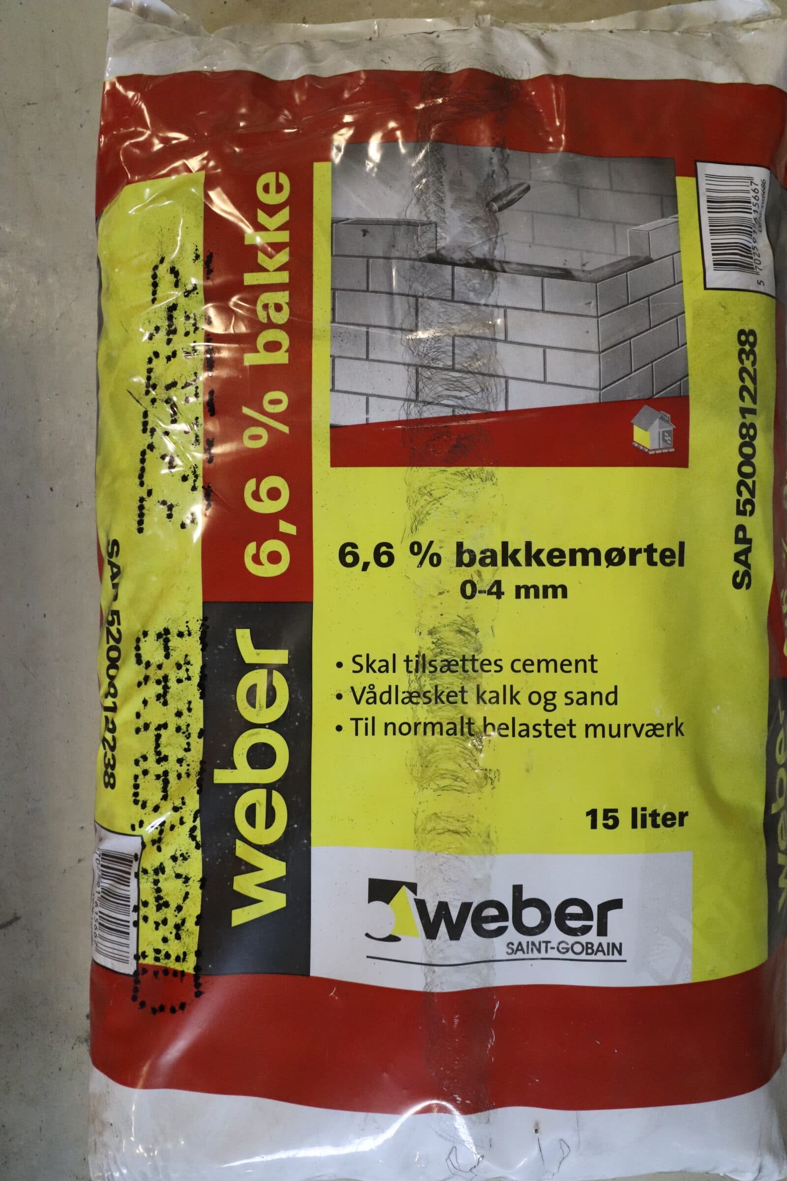 Bakkemørtel 6,6% 0-4mm 15L Weber Pris kr. 49,95