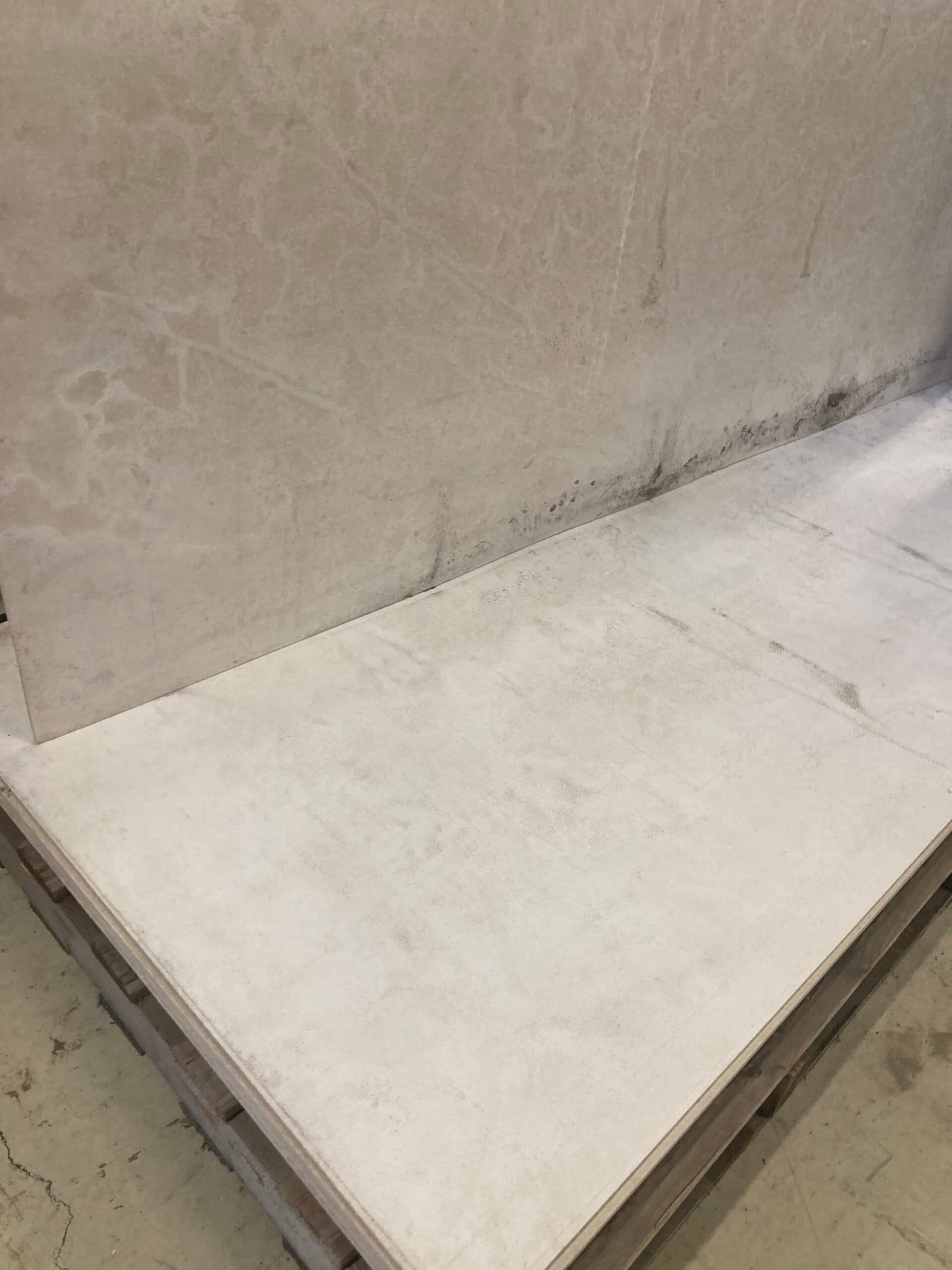 Cembrit Facadeplade Lys-grå 120x250cm 6mm. - 1