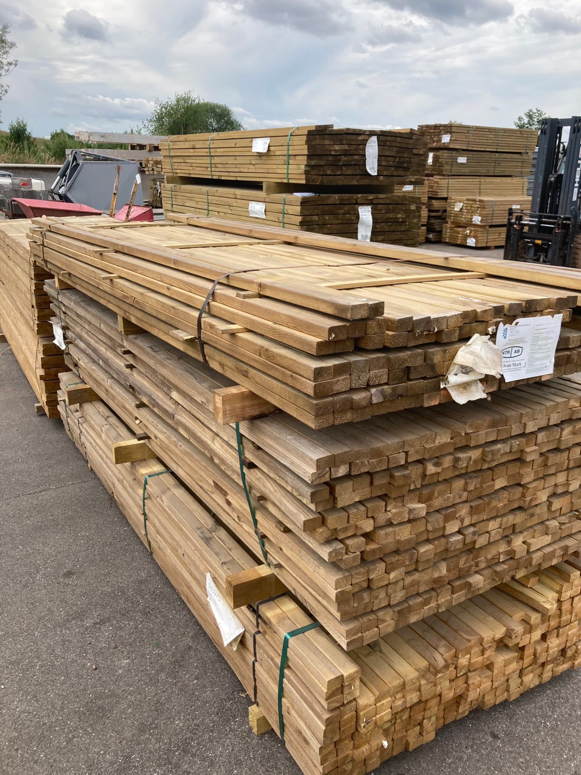 Trykimprægneret liste 28x45mm. Høvlet. - 1