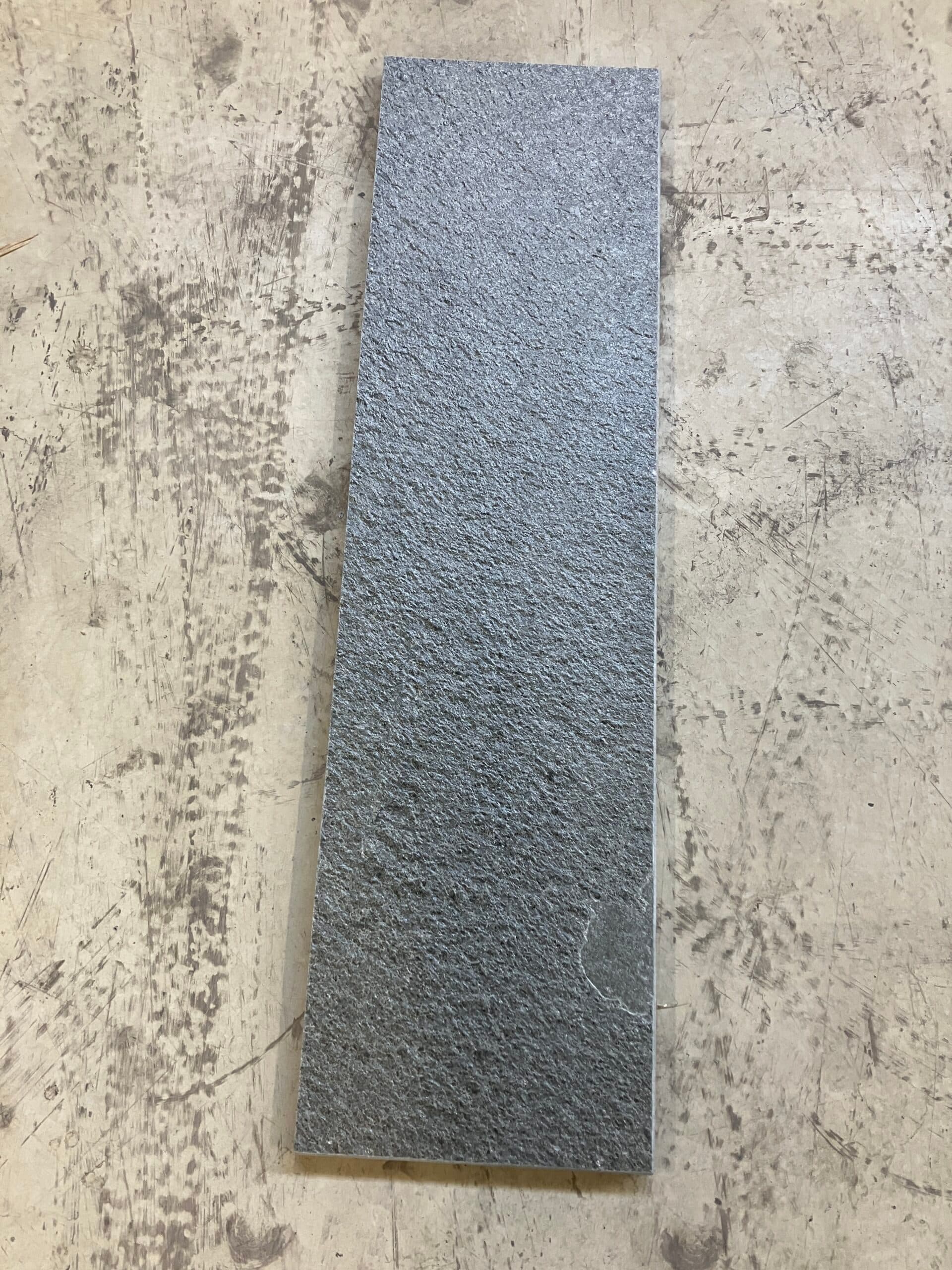 Kløvet skifer trappetrin 28×120 cm. Pris pr sten. - 1